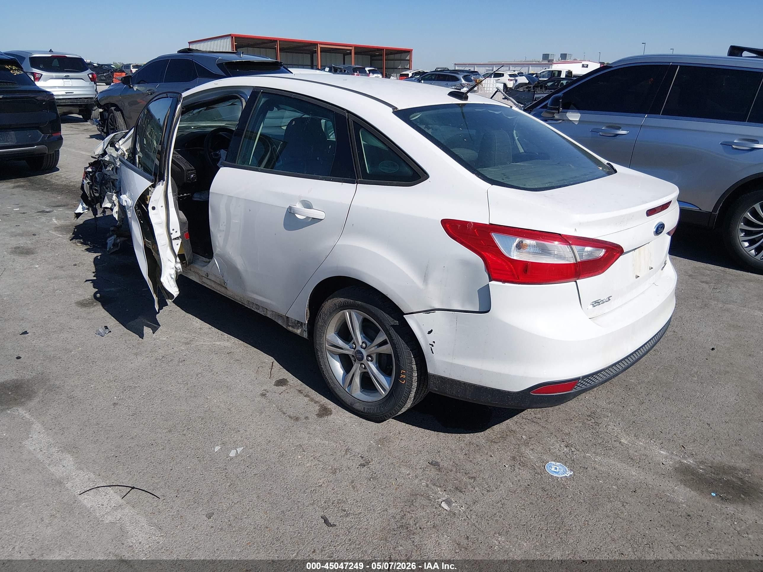 2013 Ford Focus Se White vin: 1FADP3F29DL153588