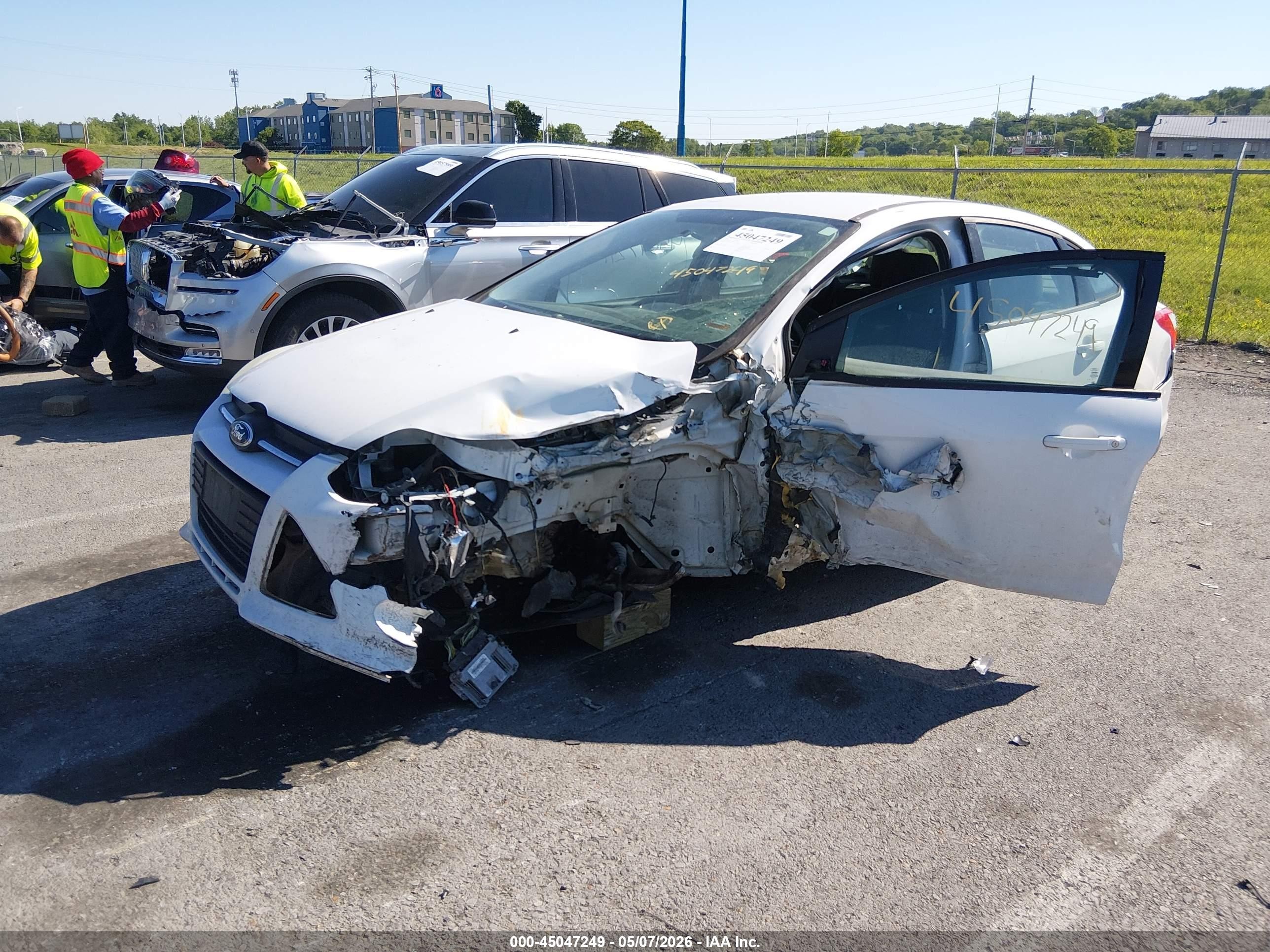 2013 Ford Focus Se White vin: 1FADP3F29DL153588