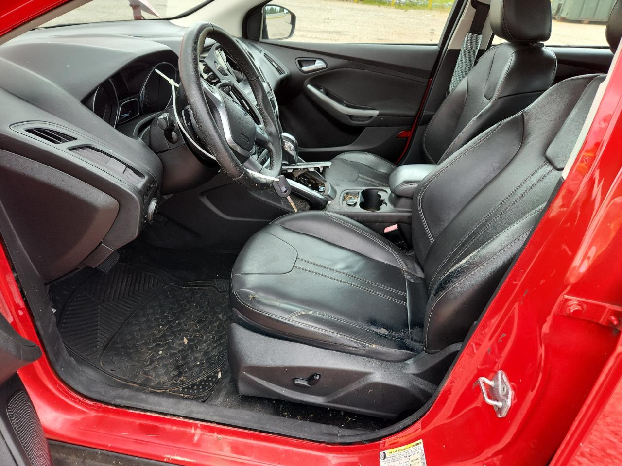2013 Ford Focus Se Red vin: 1FADP3F29DL161285