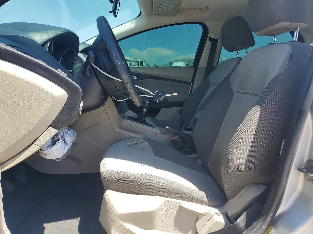 2013 Ford Focus Se Silver vin: 1FADP3F29DL204796