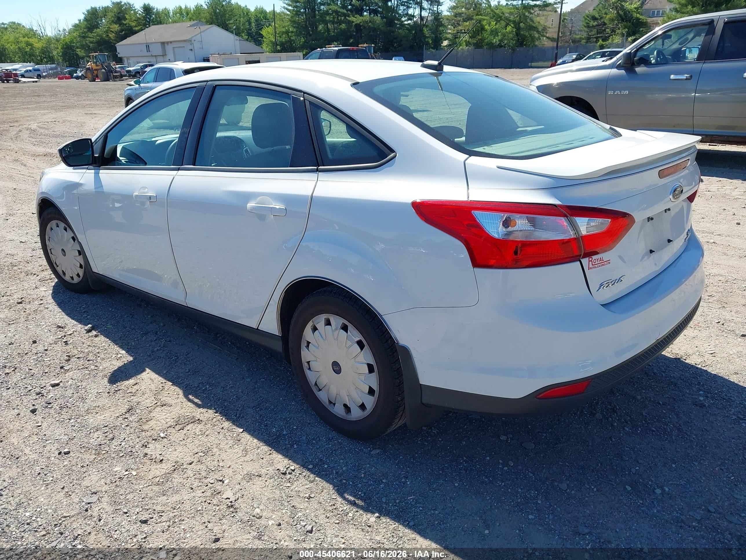 2013 Ford Focus Se White vin: 1FADP3F29DL207049
