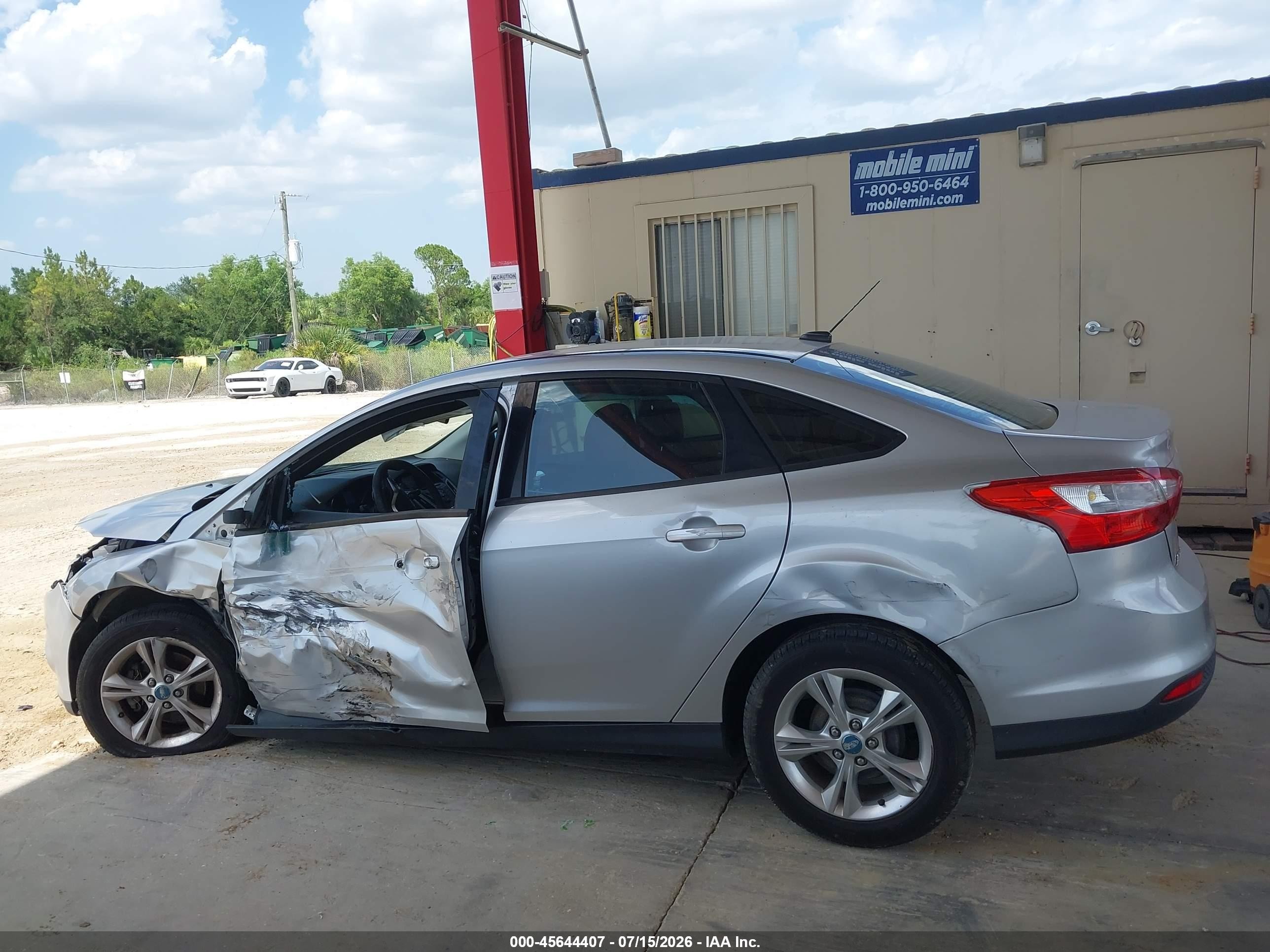 2013 Ford Focus Se Silver vin: 1FADP3F29DL207875