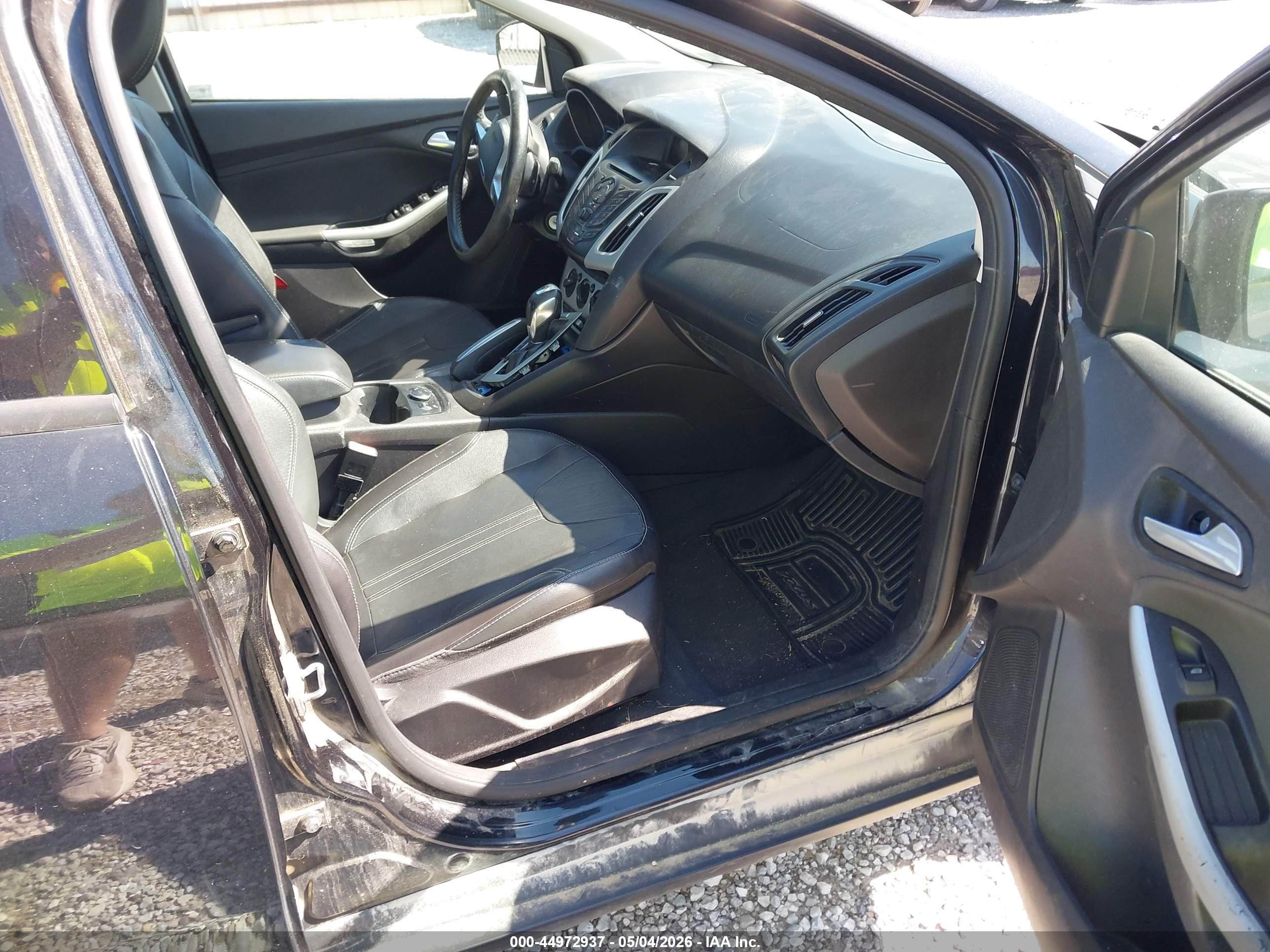 2013 Ford Focus Se Black vin: 1FADP3F29DL209464