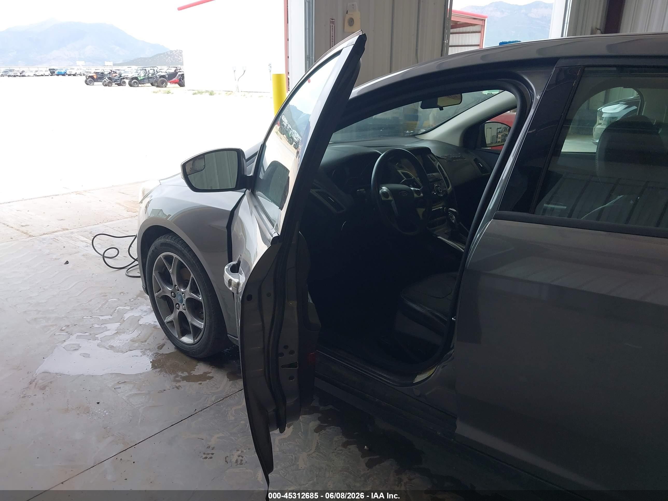 2013 Ford Focus Se Silver vin: 1FADP3F29DL244876