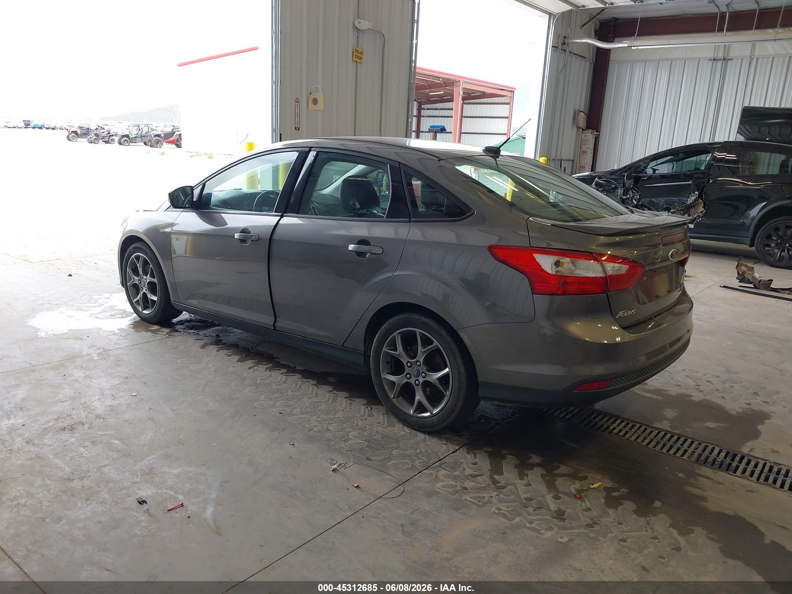 2013 Ford Focus Se Silver vin: 1FADP3F29DL244876