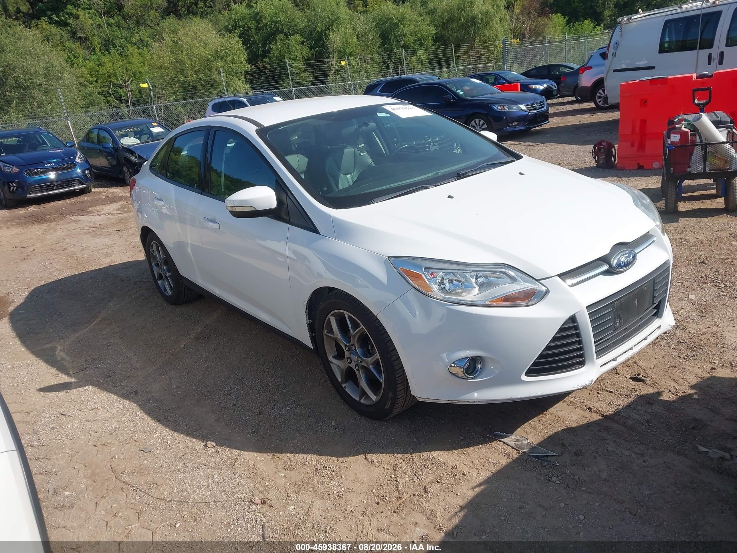 2013 Ford Focus Se Белый vin: 1FADP3F29DL246045