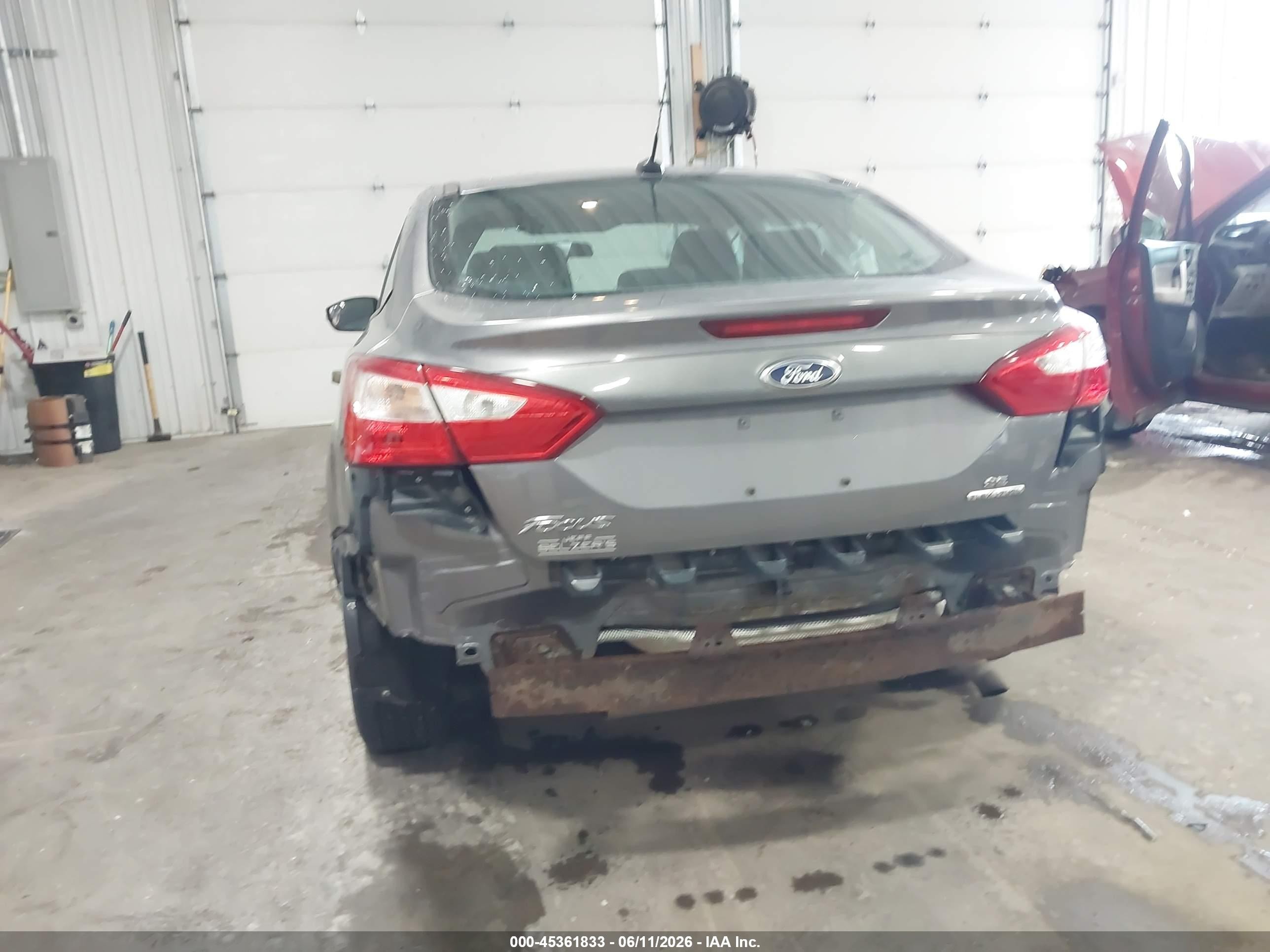 2013 Ford Focus Se Gray vin: 1FADP3F29DL261998