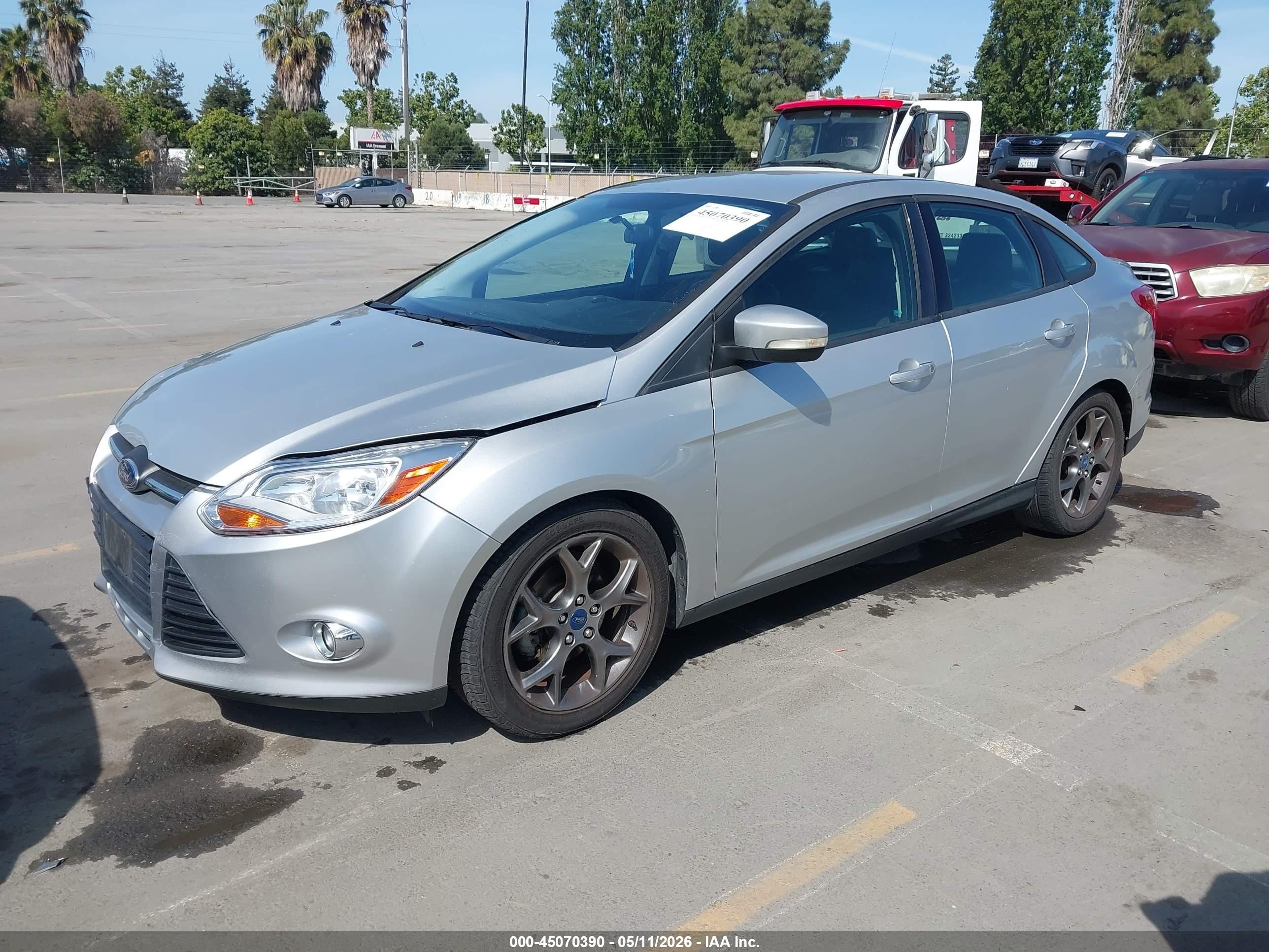 2013 Ford Focus Se Silver vin: 1FADP3F29DL272001
