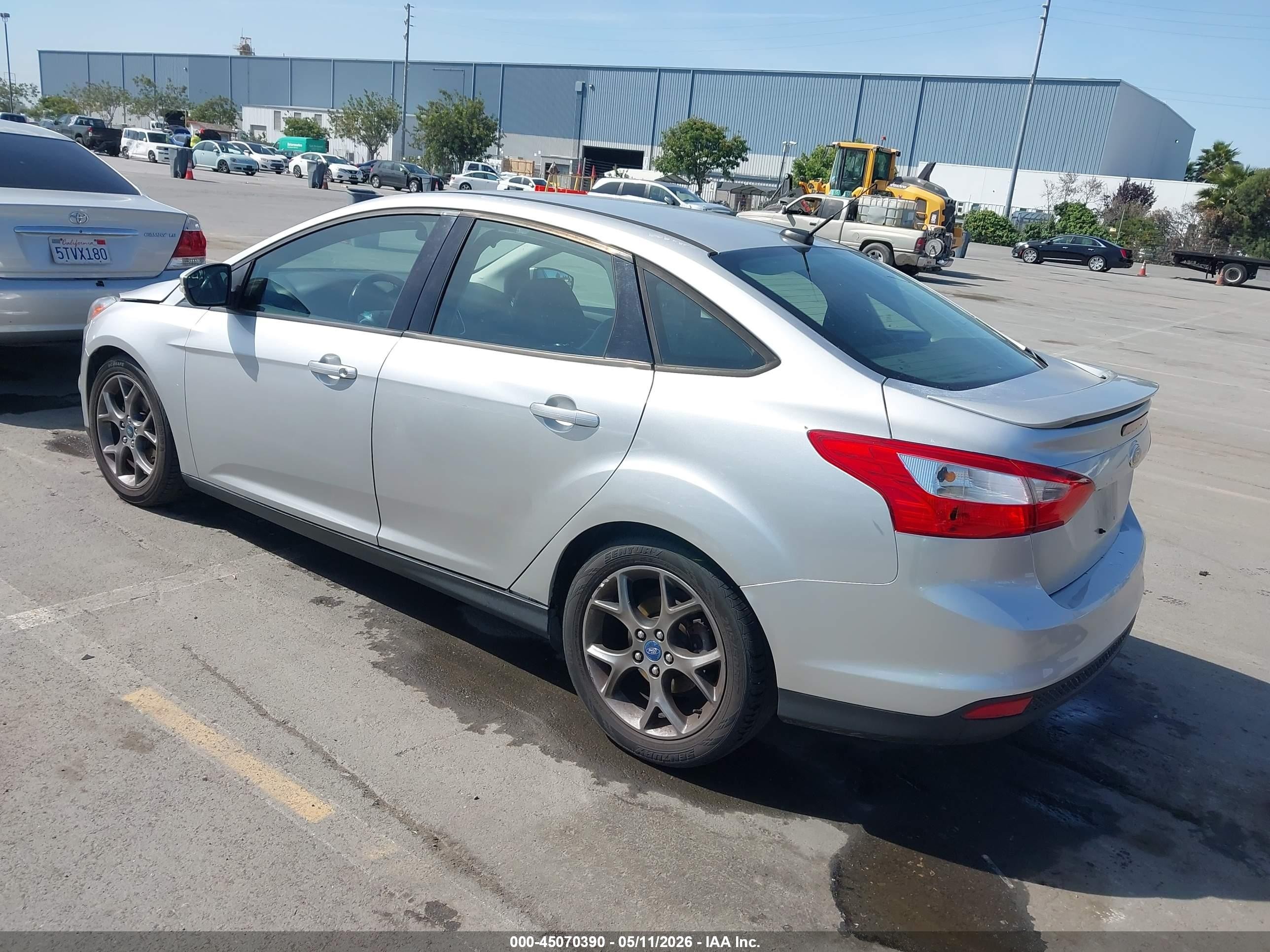 2013 Ford Focus Se Silver vin: 1FADP3F29DL272001