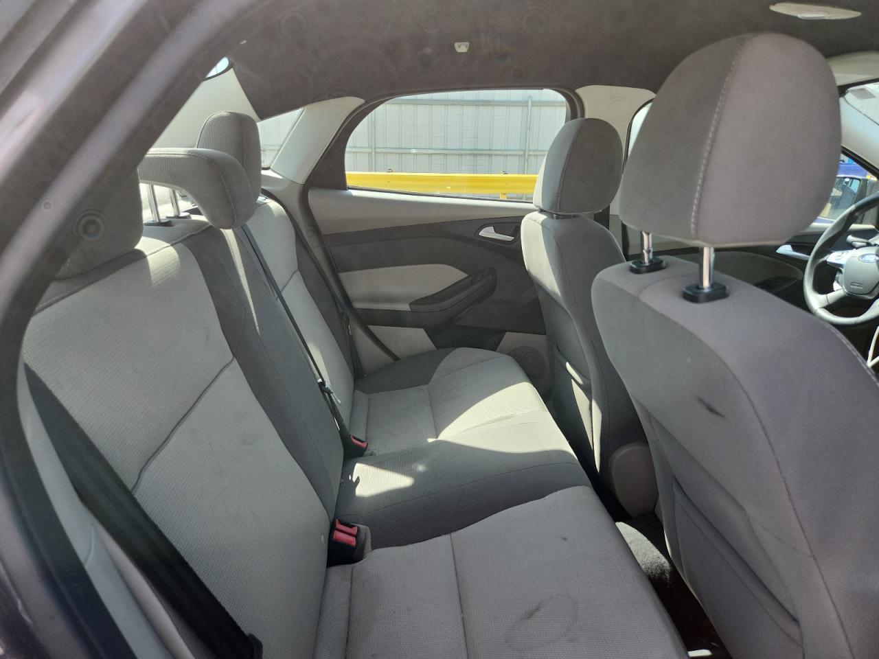 2013 Ford Focus Se Gray vin: 1FADP3F29DL312030