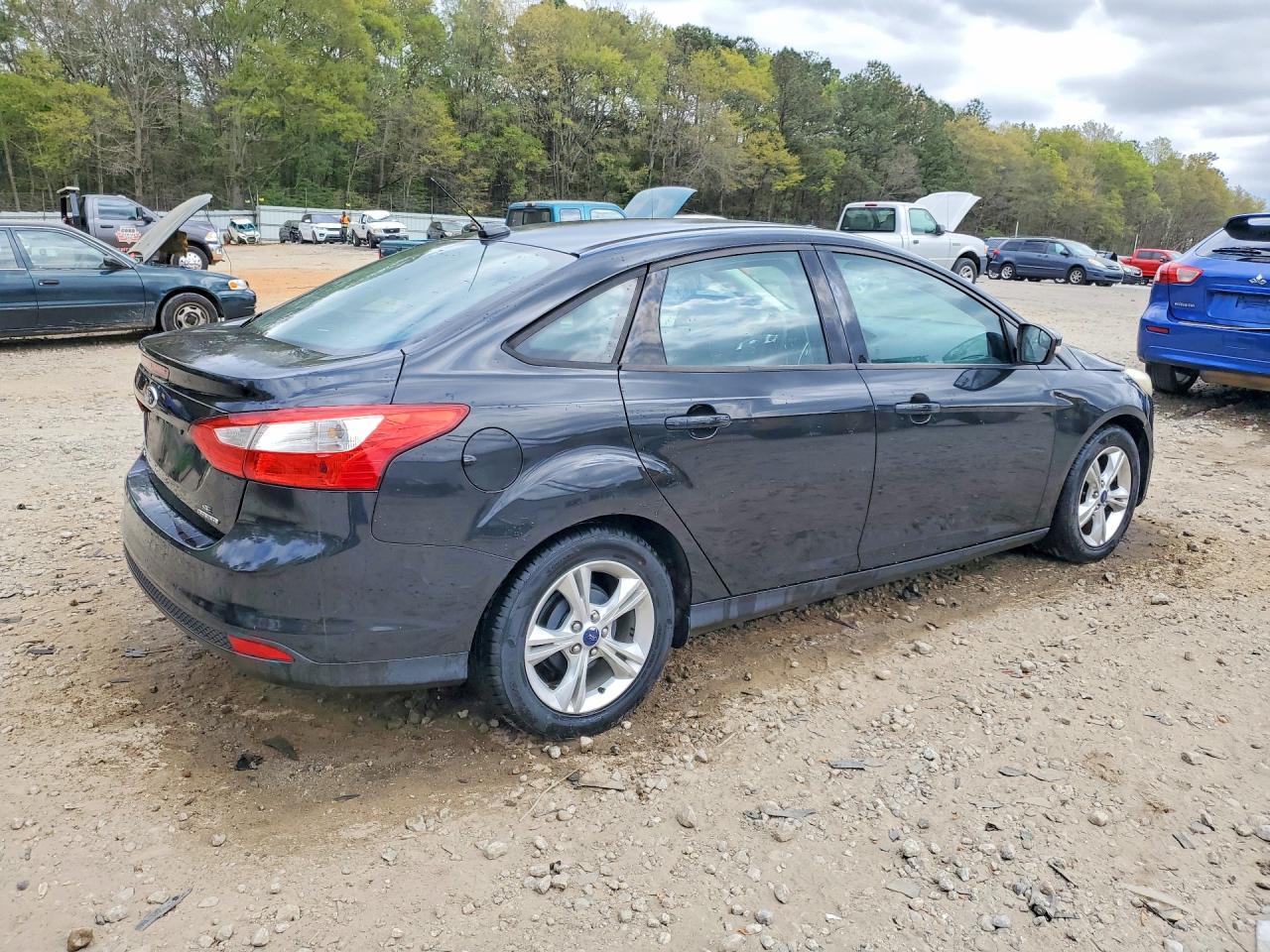 2013 Ford Focus Se Black vin: 1FADP3F29DL323786
