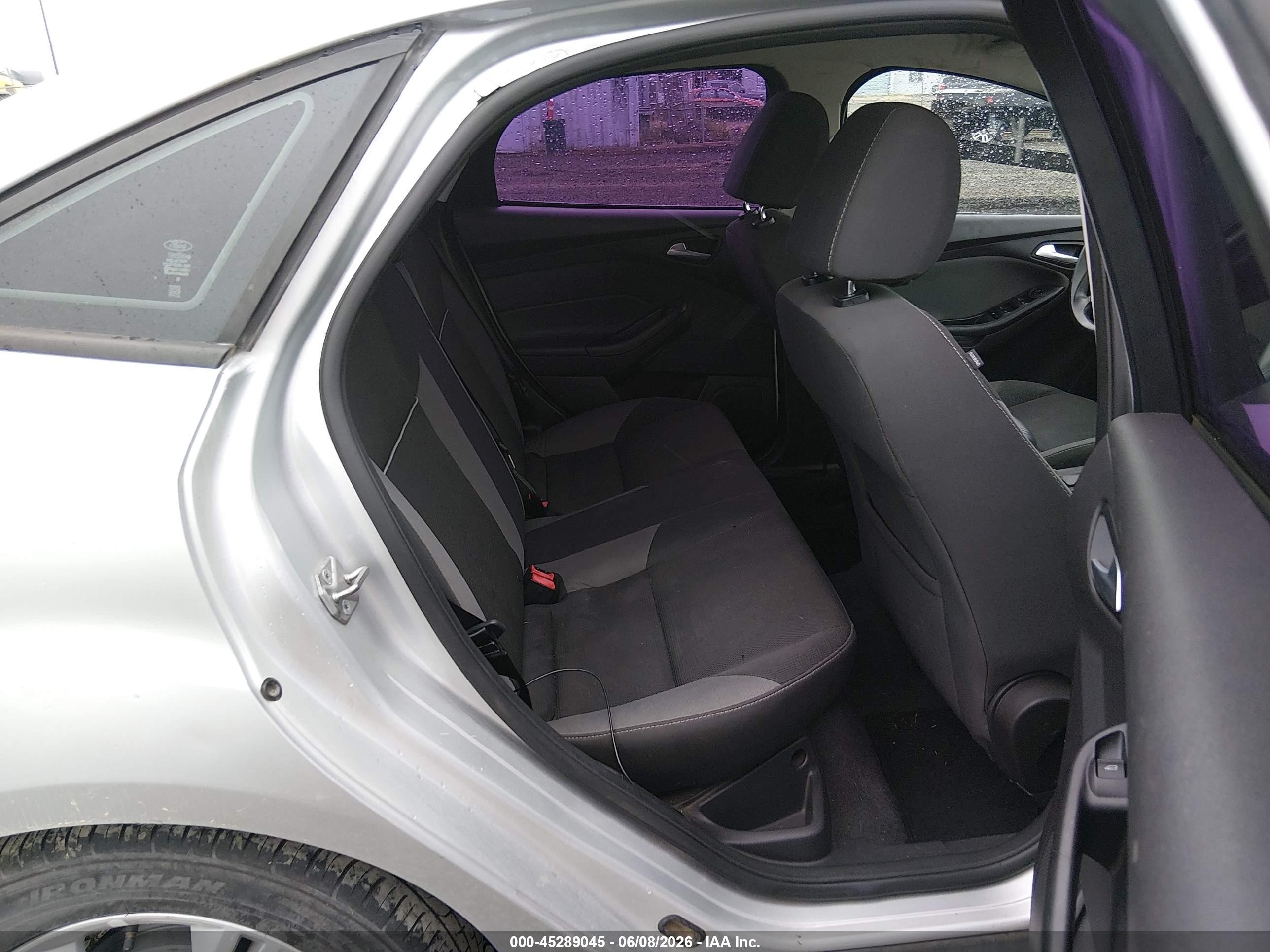 2013 Ford Focus Se Silver vin: 1FADP3F29DL340765