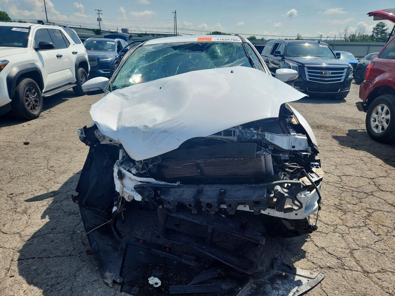 2013 Ford Focus Se White vin: 1FADP3F29DL368386