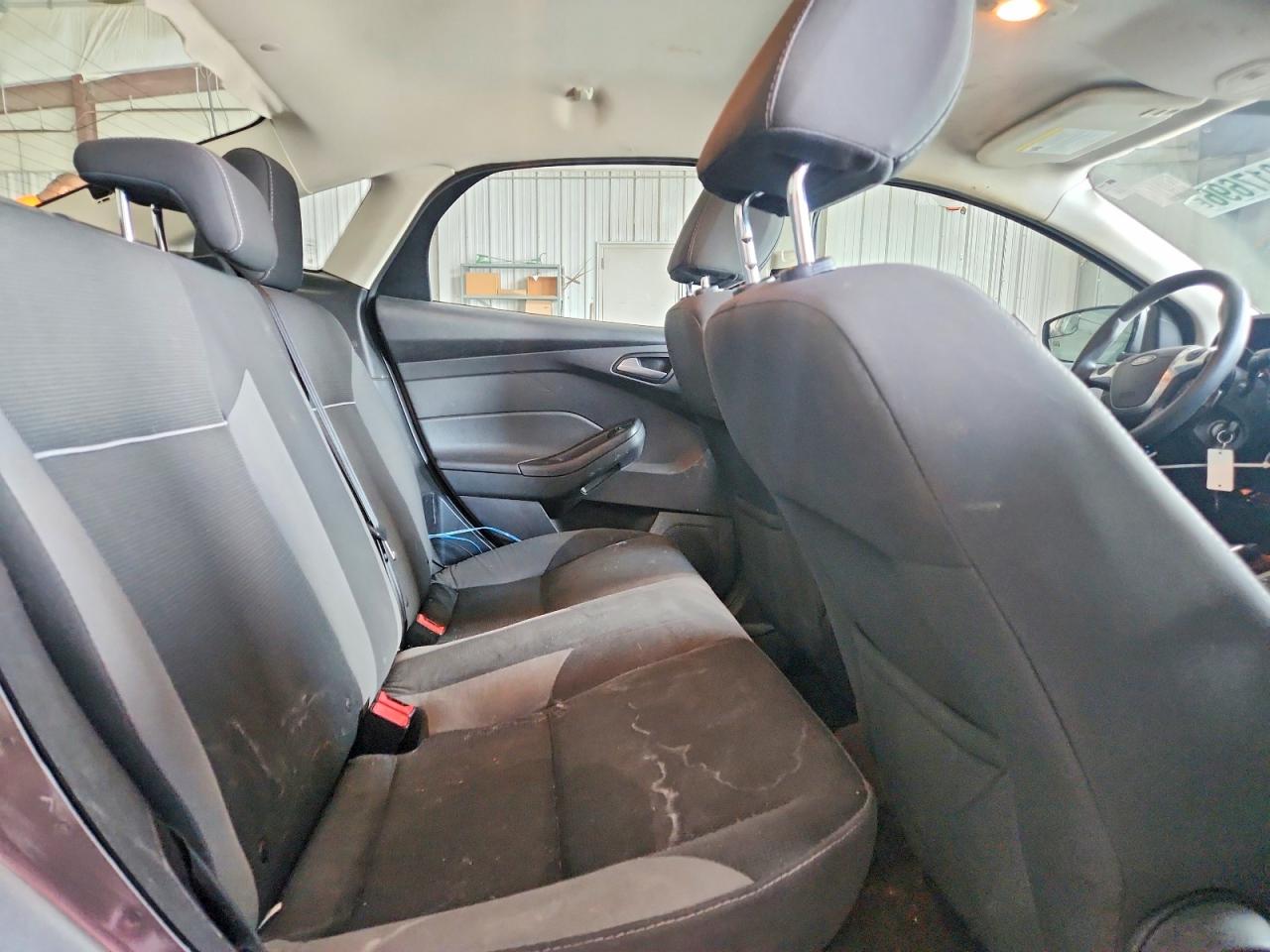 2013 Ford Focus Se Gray vin: 1FADP3F29DL379808