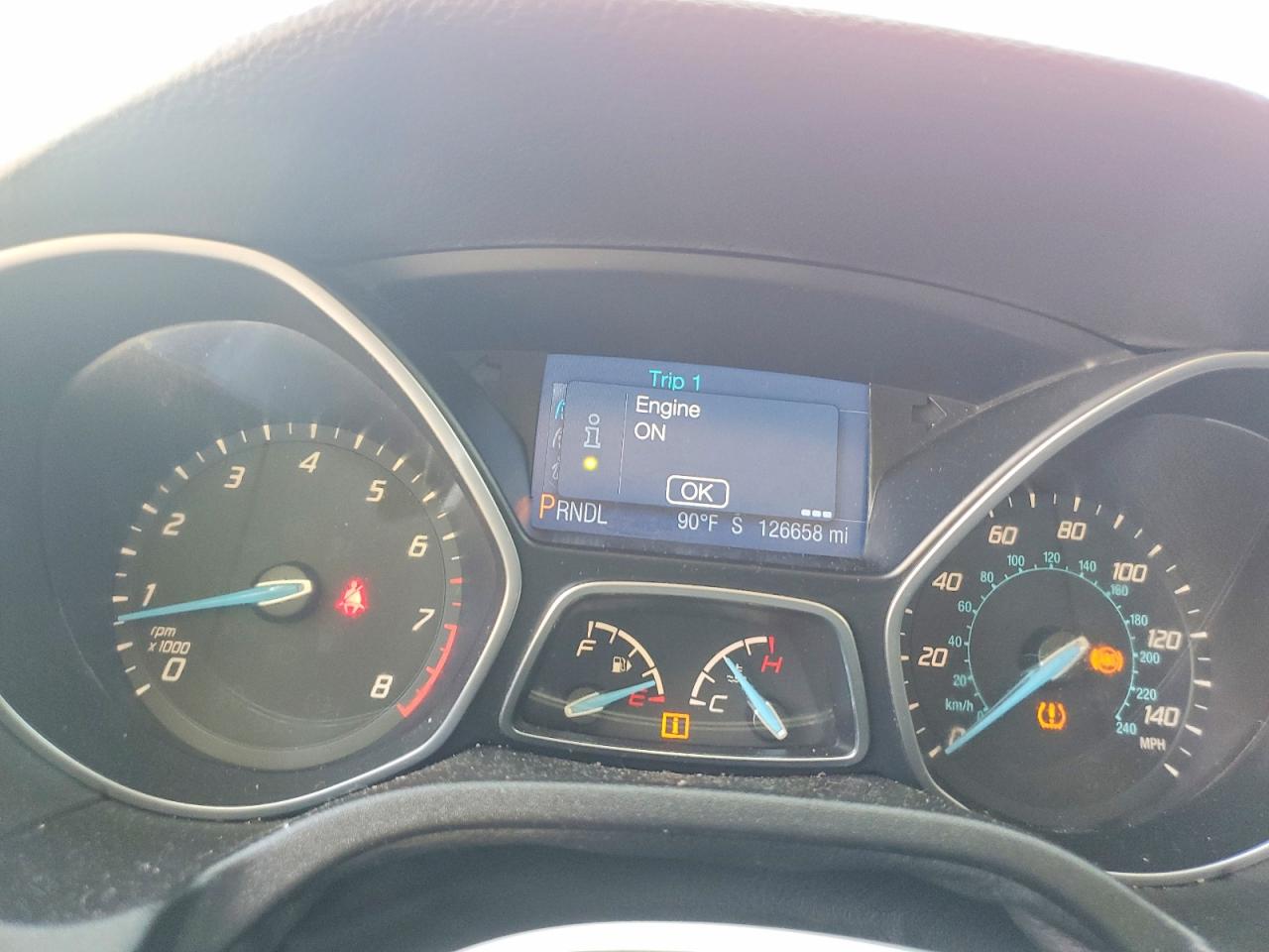 2014 Ford Focus Se Red vin: 1FADP3F29EL103484