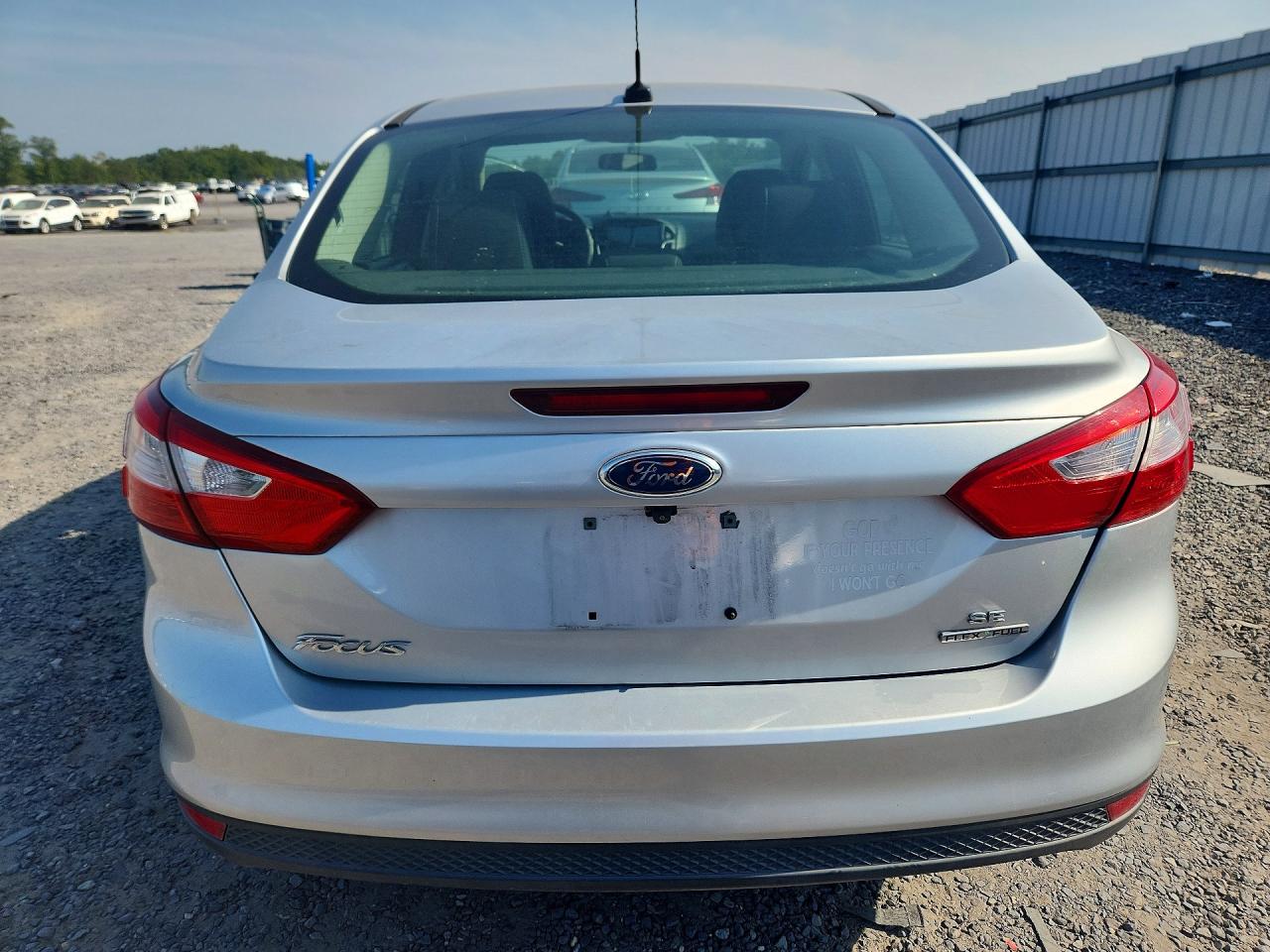 2014 Ford Focus Se Silver vin: 1FADP3F29EL105025