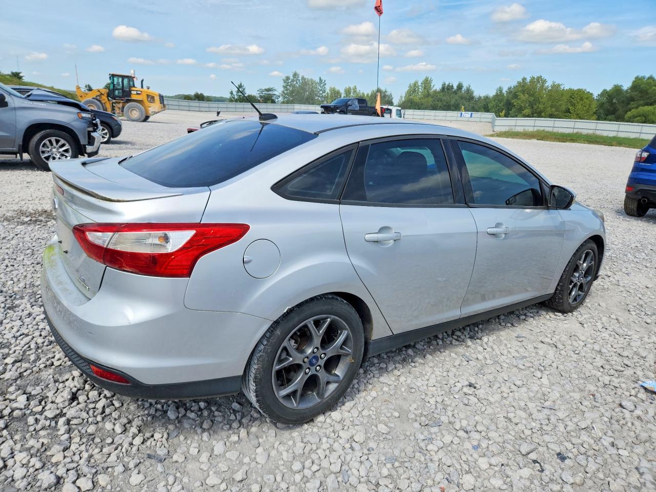 2014 Ford Focus Se Silver vin: 1FADP3F29EL107454