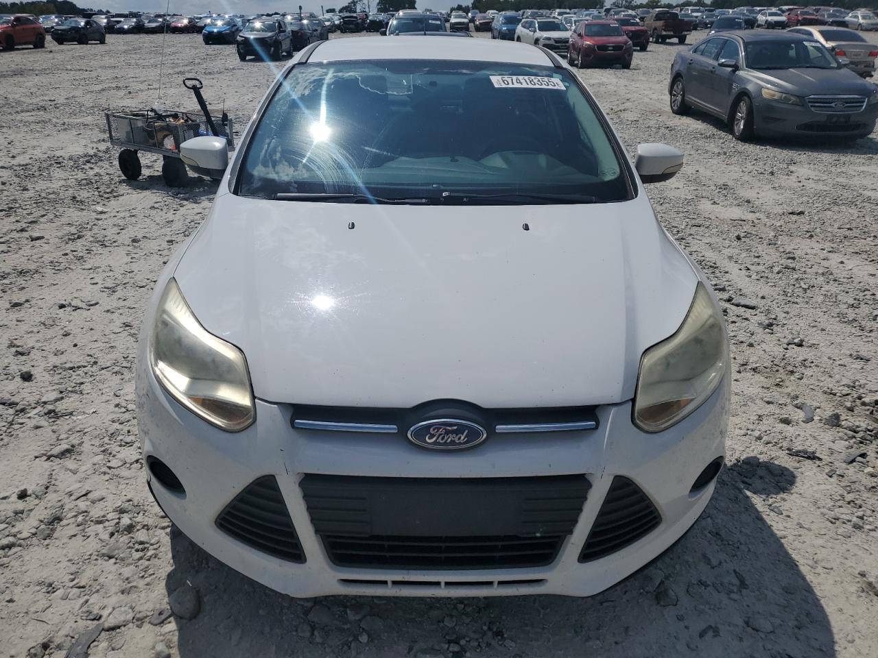 2014 Ford Focus Se White vin: 1FADP3F29EL127381