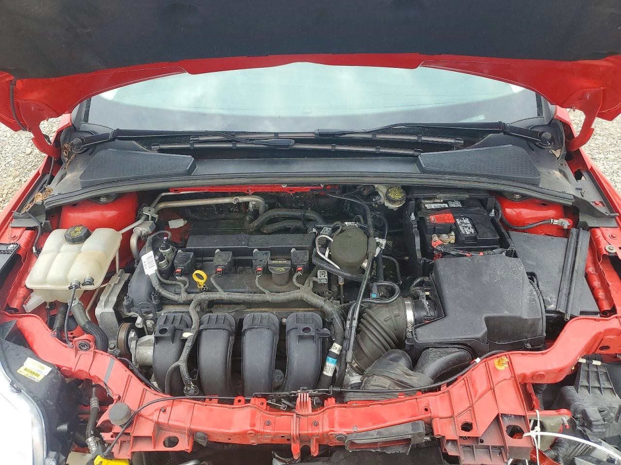 2014 Ford Focus Se Red vin: 1FADP3F29EL139899