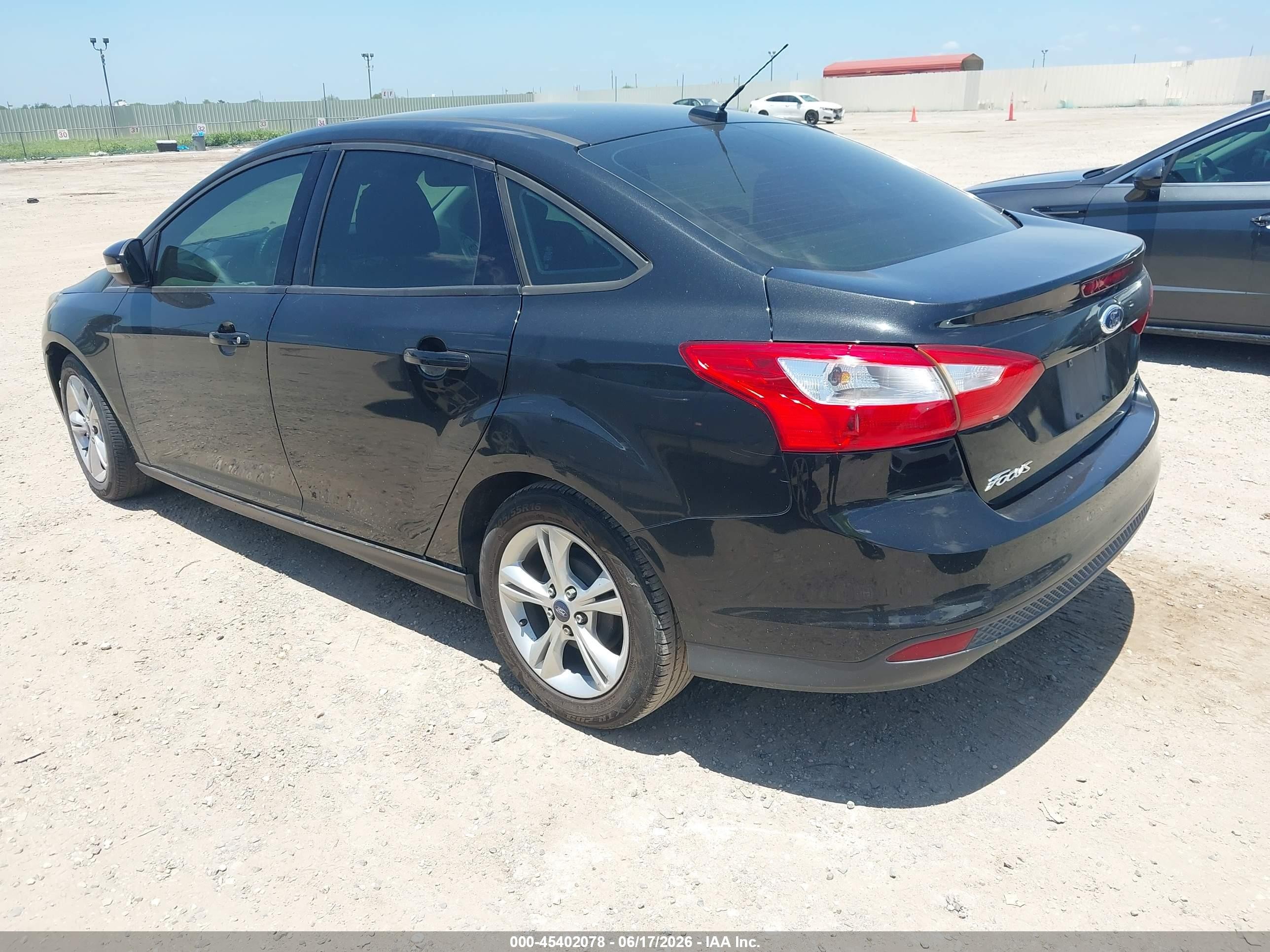 2014 Ford Focus Se Black vin: 1FADP3F29EL145055