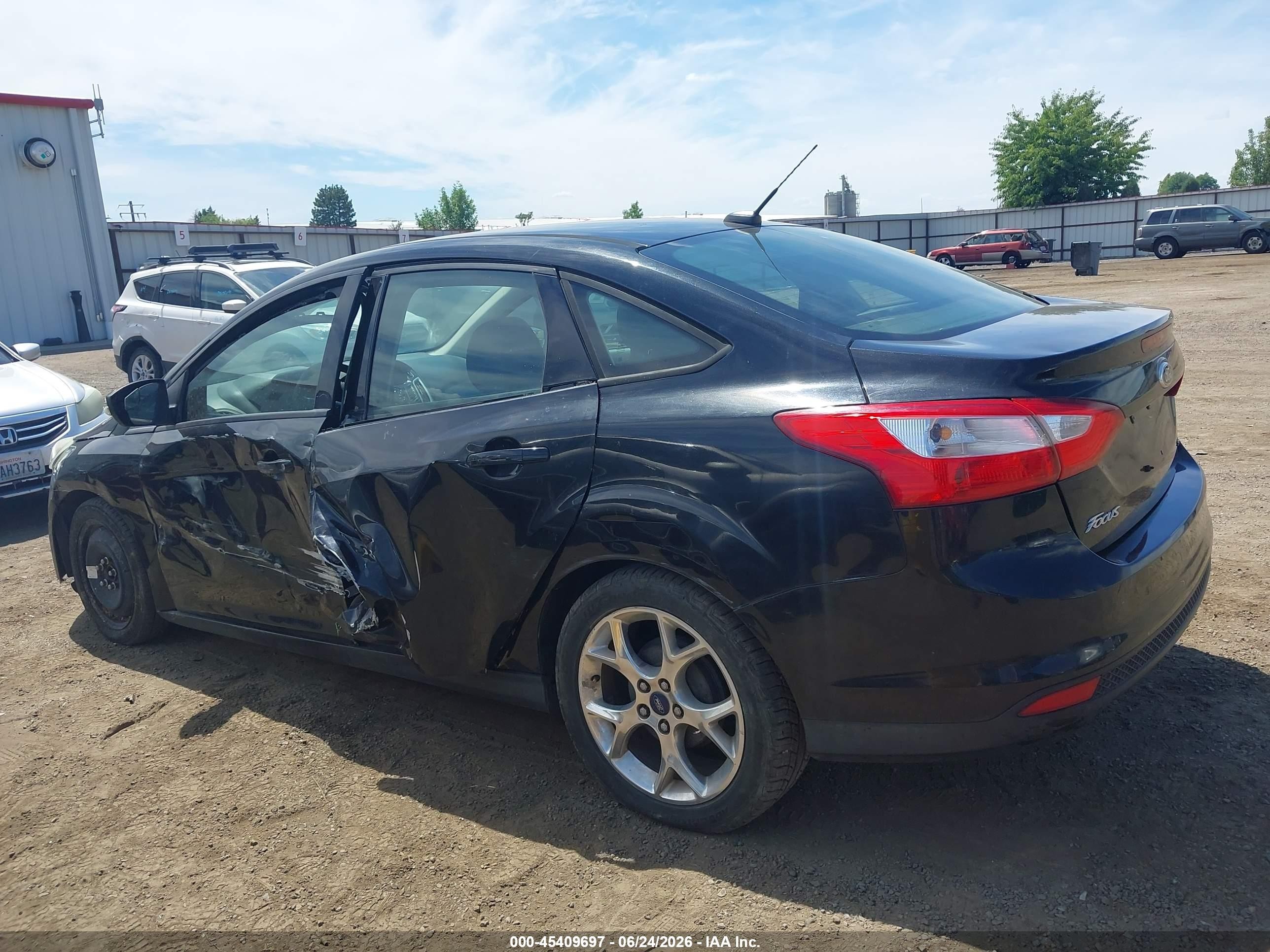 2014 Ford Focus Se Black vin: 1FADP3F29EL163121
