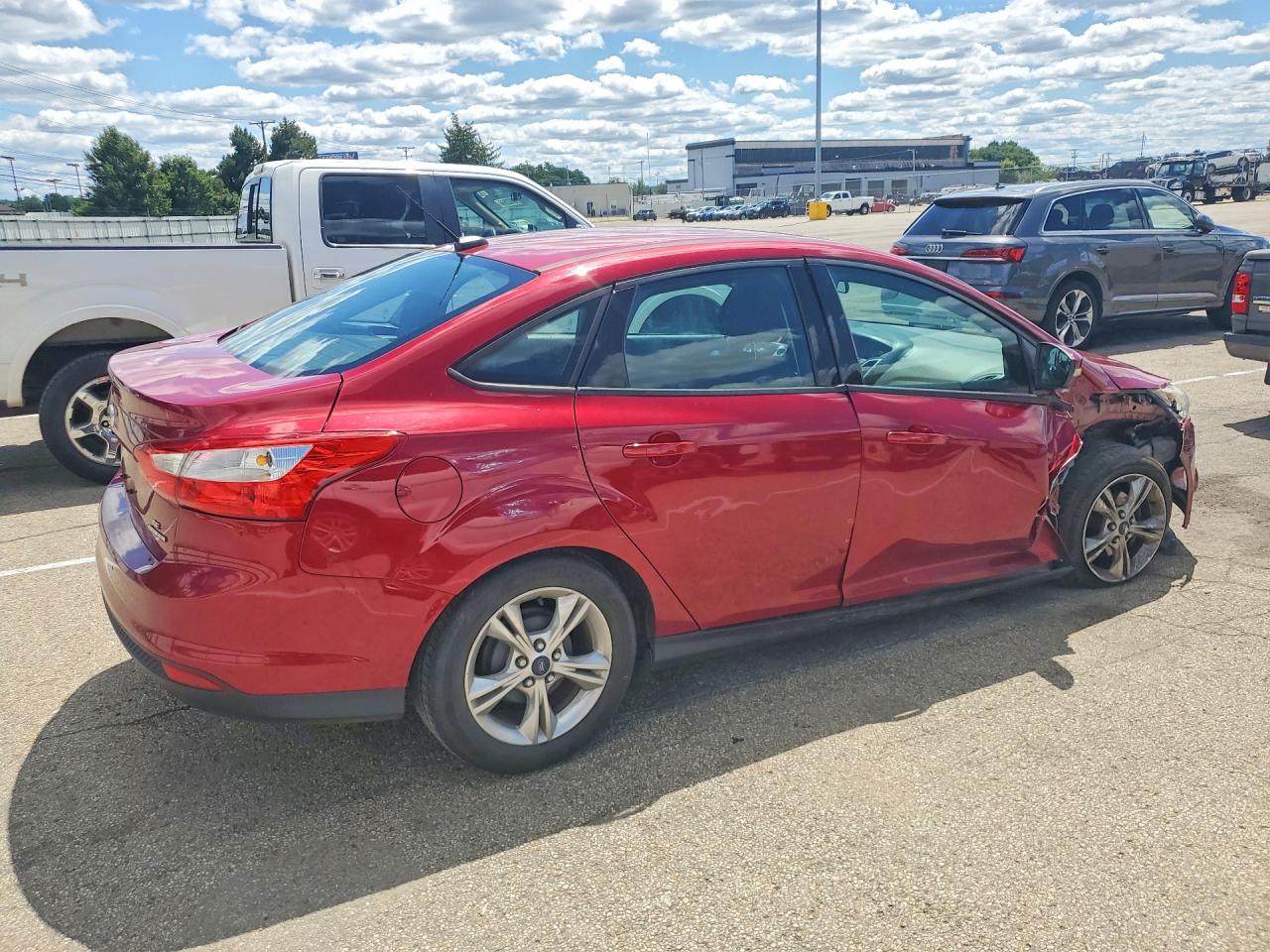 2014 Ford Focus Se Red vin: 1FADP3F29EL174197