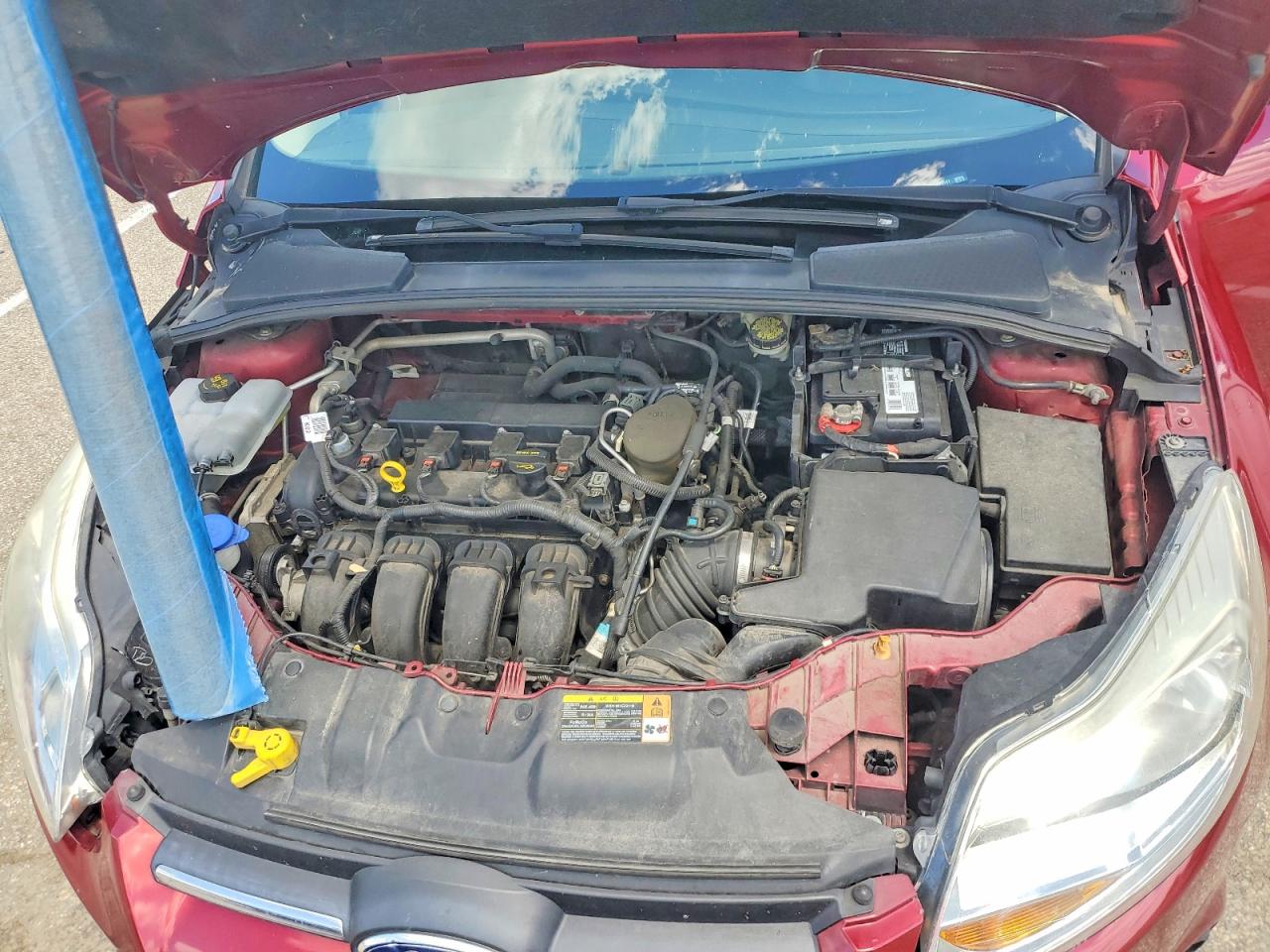 2014 Ford Focus Se Red vin: 1FADP3F29EL174197