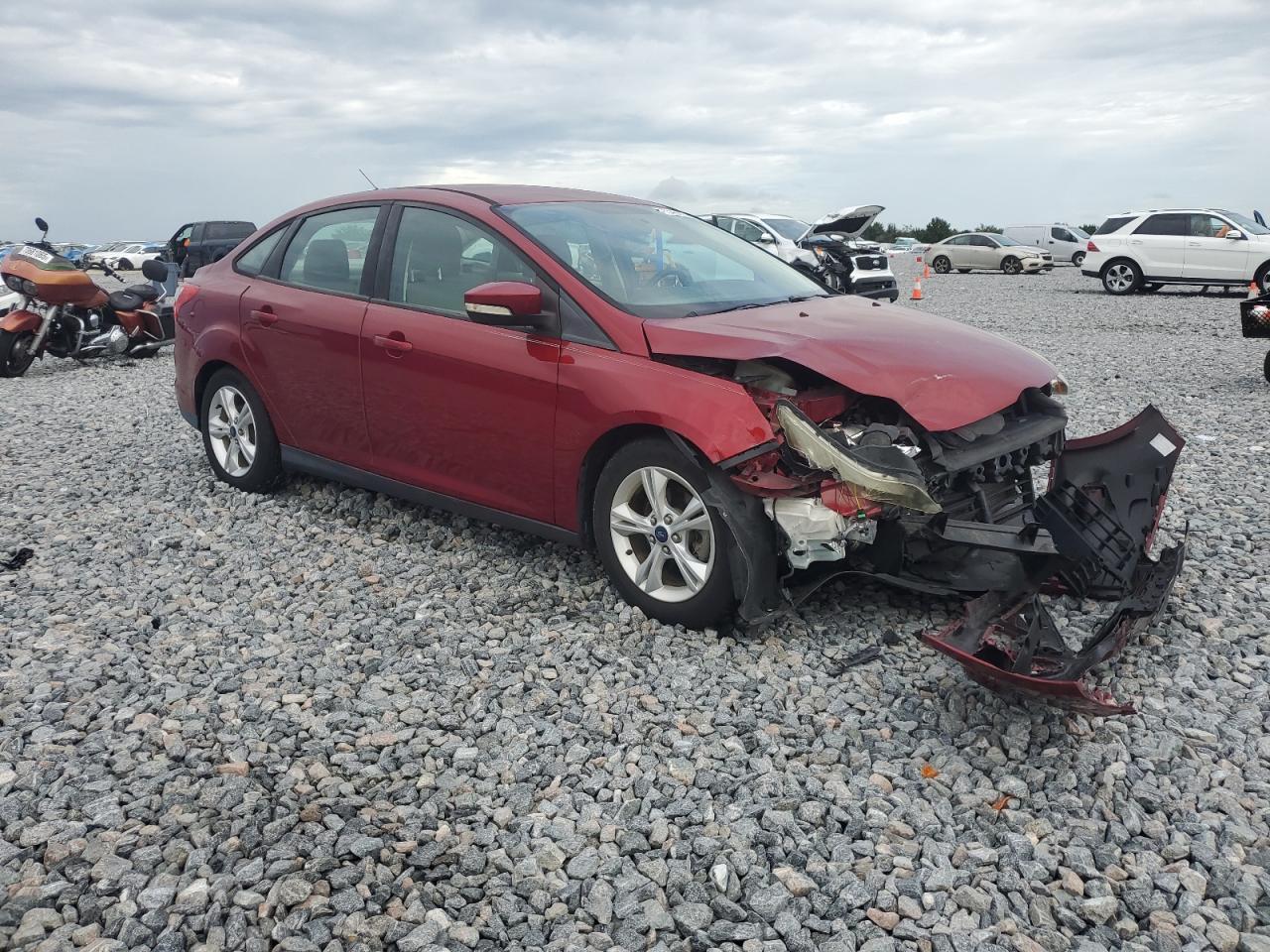 2014 Ford Focus Se Red vin: 1FADP3F29EL180453