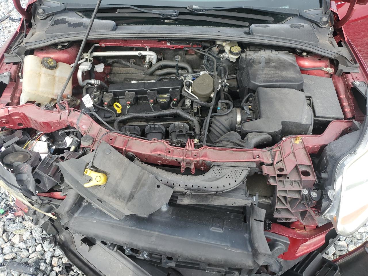 2014 Ford Focus Se Red vin: 1FADP3F29EL180453