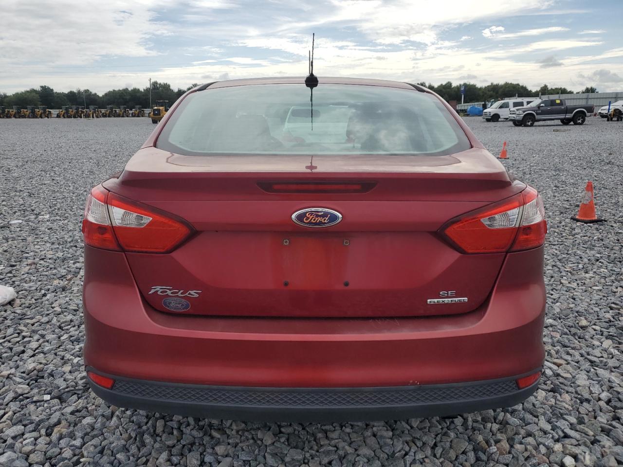 2014 Ford Focus Se Red vin: 1FADP3F29EL180453