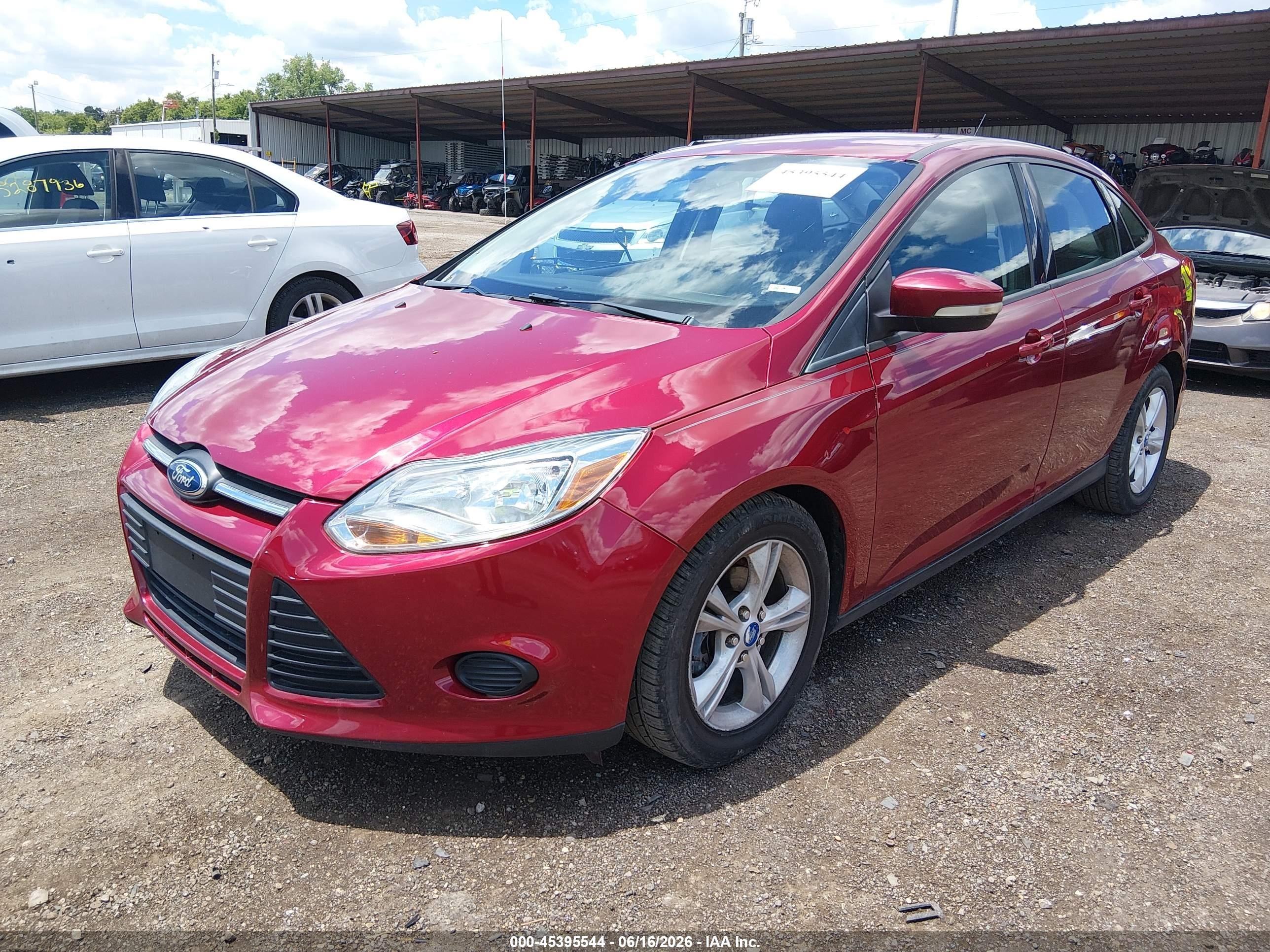2014 Ford Focus Se Red vin: 1FADP3F29EL207280