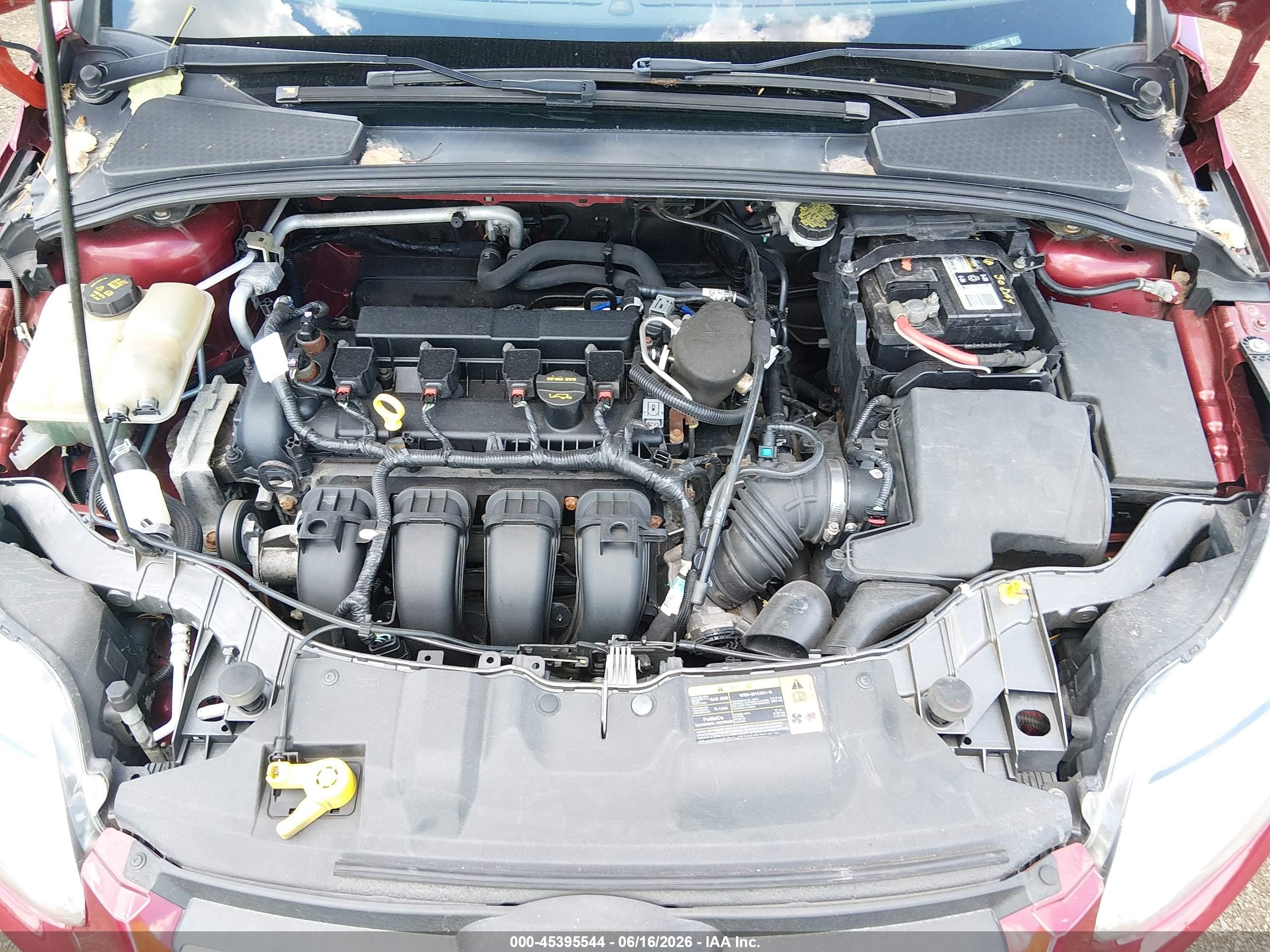 2014 Ford Focus Se Red vin: 1FADP3F29EL207280