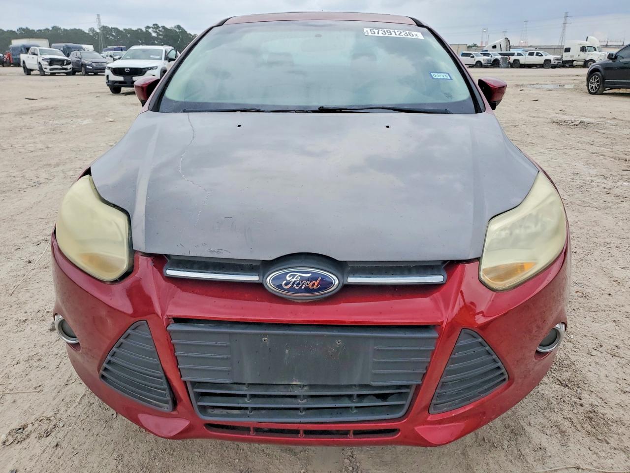 2014 Ford Focus Se Burgundy vin: 1FADP3F29EL207988