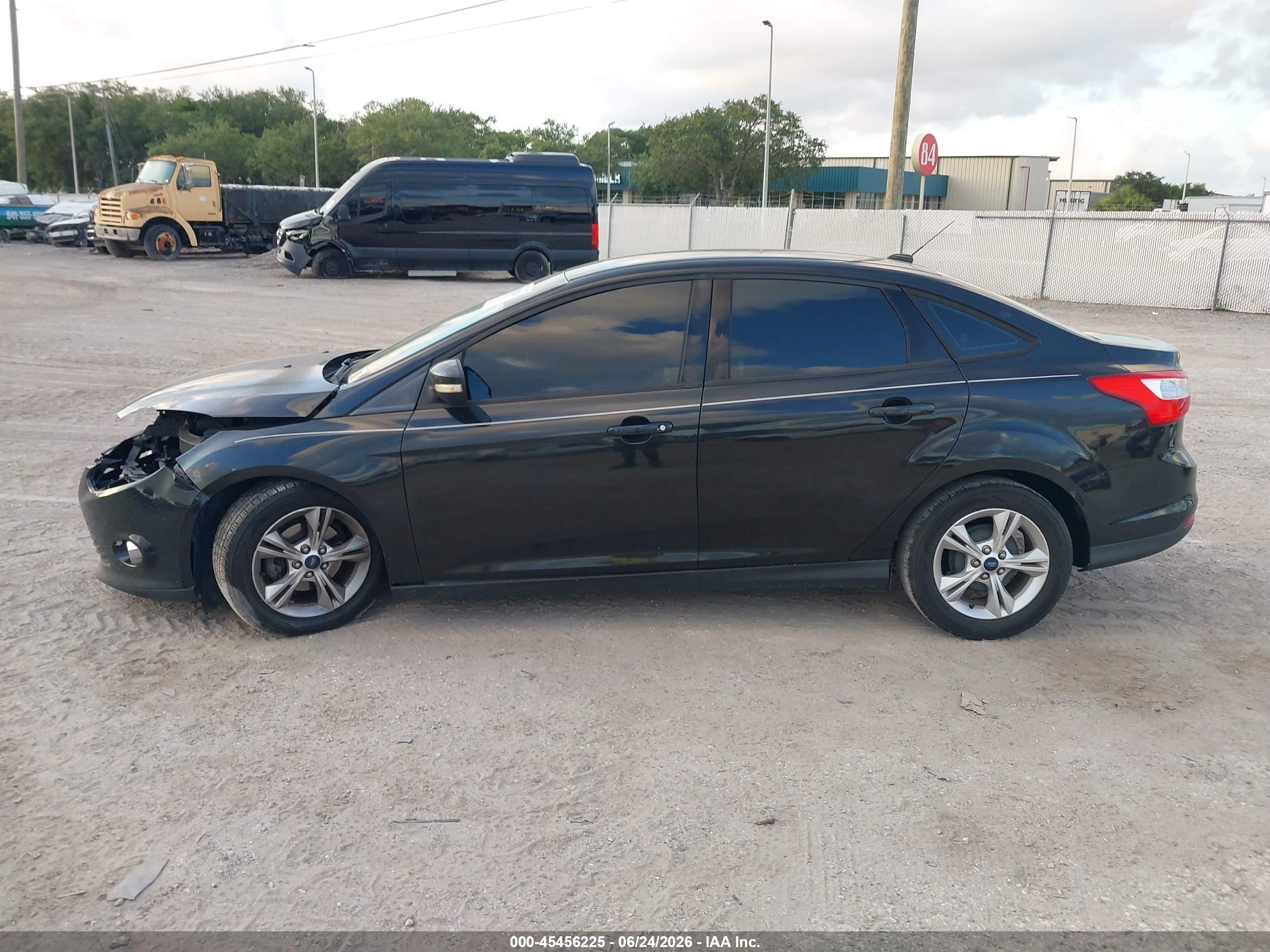 2014 Ford Focus Se Black vin: 1FADP3F29EL212866