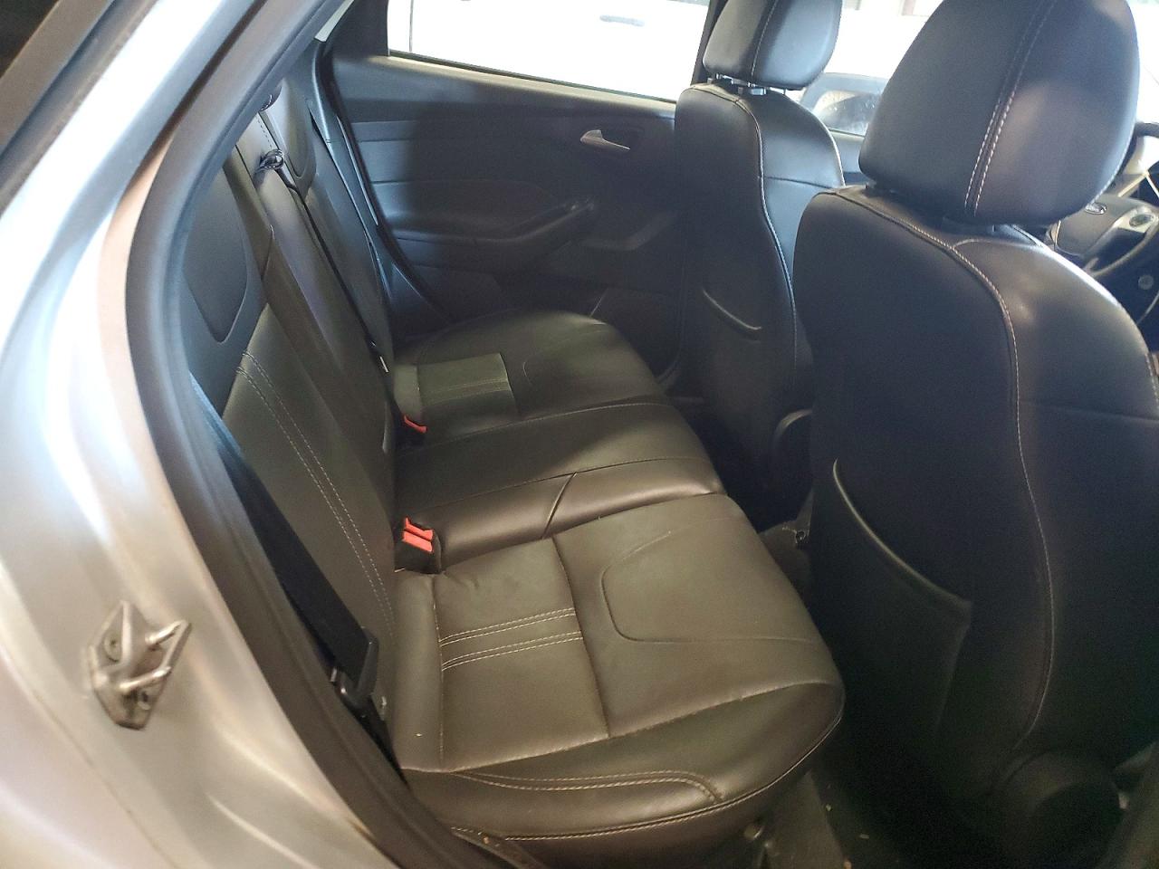 2014 Ford Focus Se Silver vin: 1FADP3F29EL217758