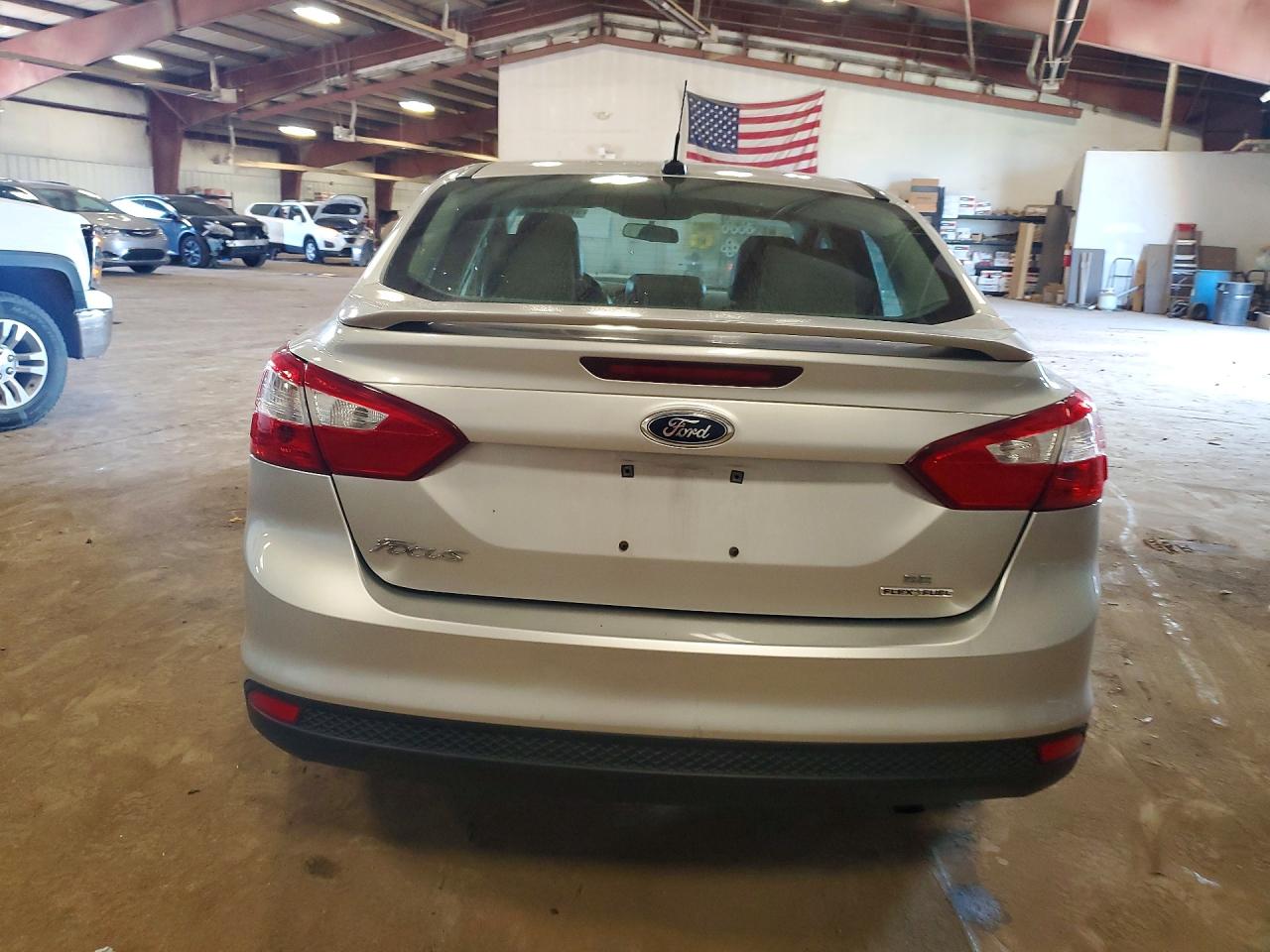 2014 Ford Focus Se Silver vin: 1FADP3F29EL217758