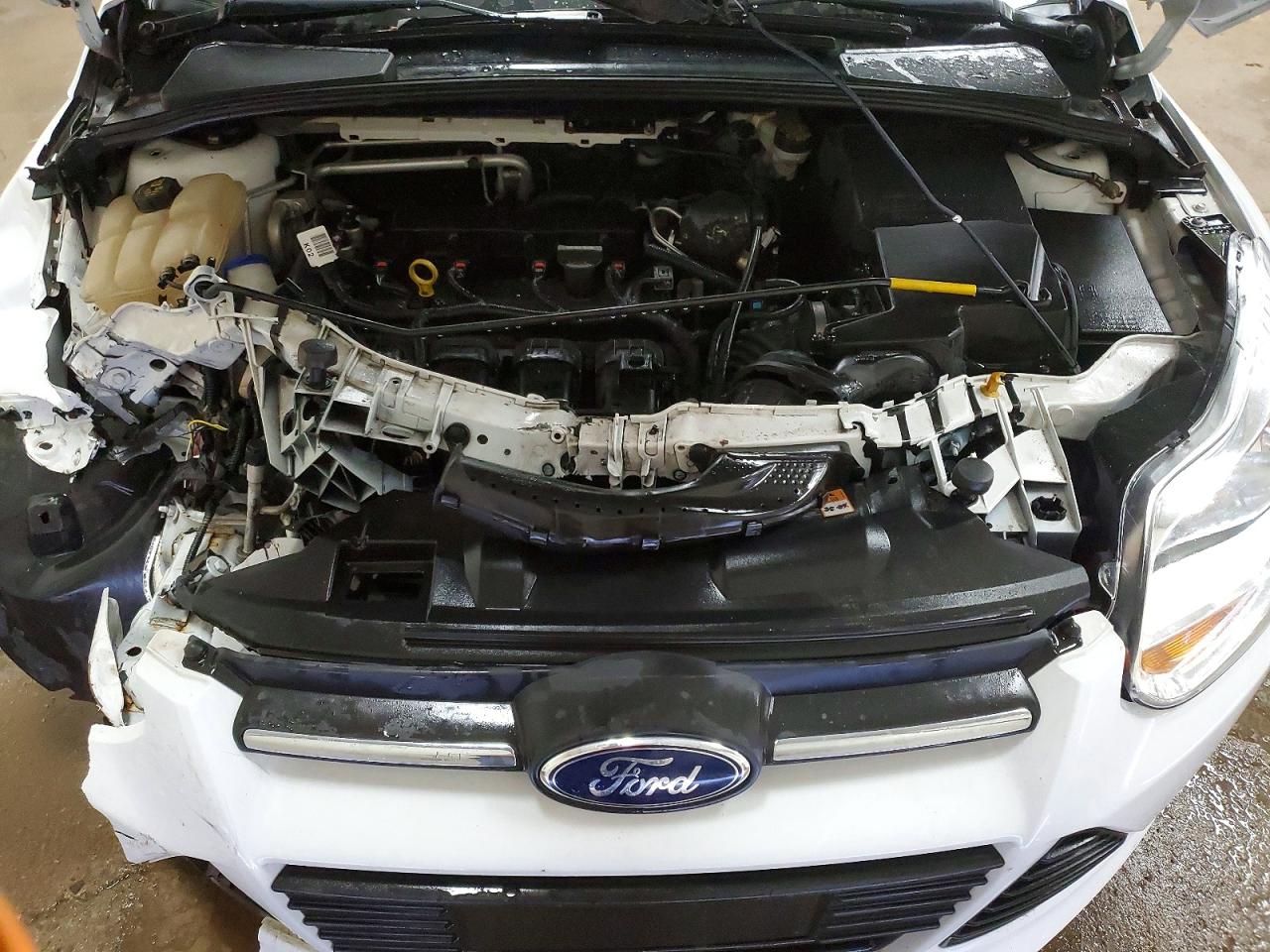 2014 Ford Focus Se White vin: 1FADP3F29EL217890