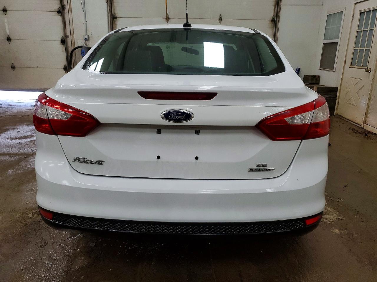2014 Ford Focus Se White vin: 1FADP3F29EL217890