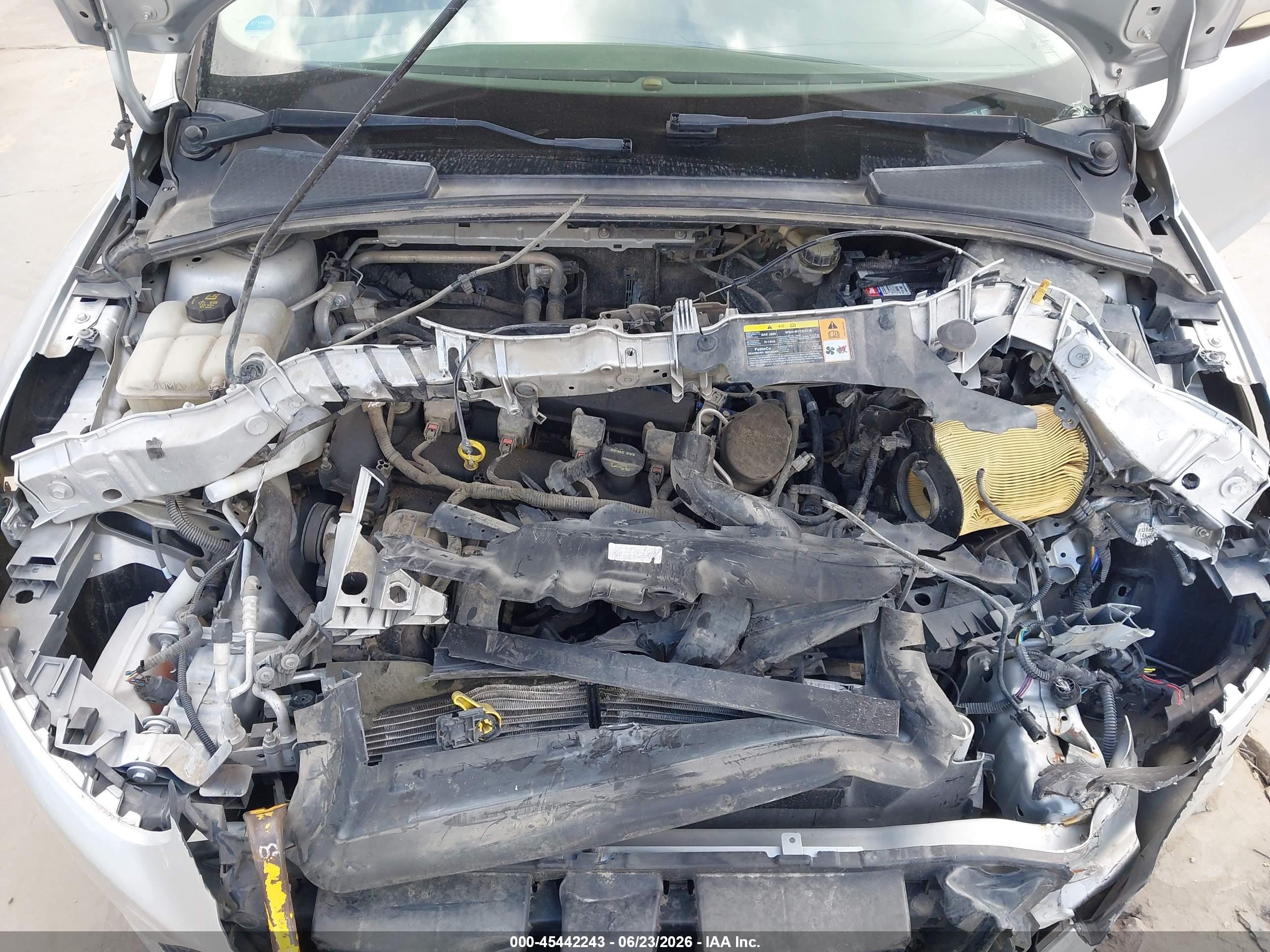 2014 Ford Focus Se Silver vin: 1FADP3F29EL223978
