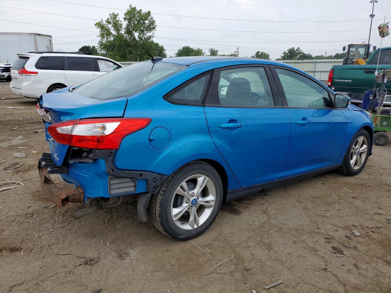 2014 Ford Focus Se Blue vin: 1FADP3F29EL224385
