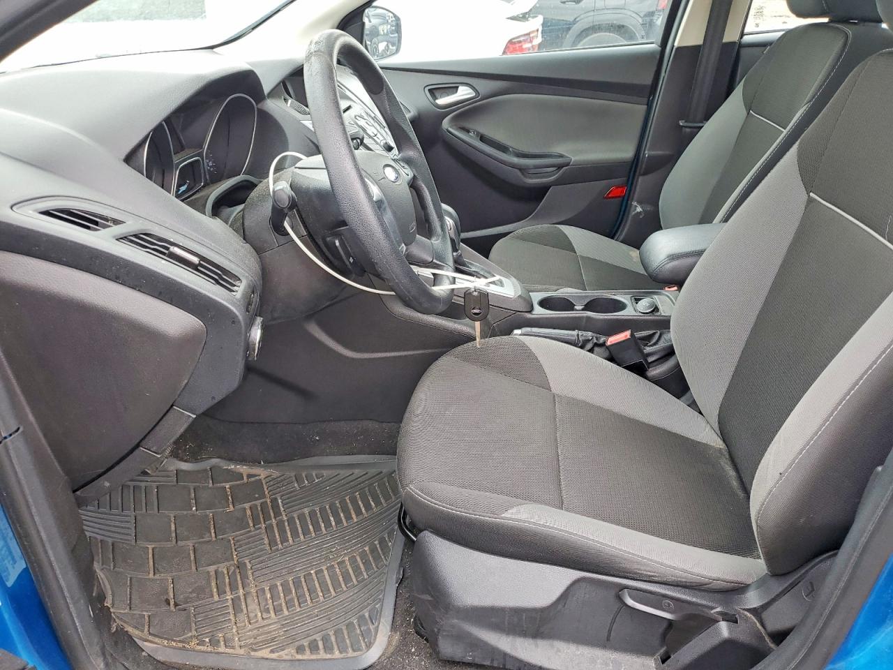 2014 Ford Focus Se Blue vin: 1FADP3F29EL224385
