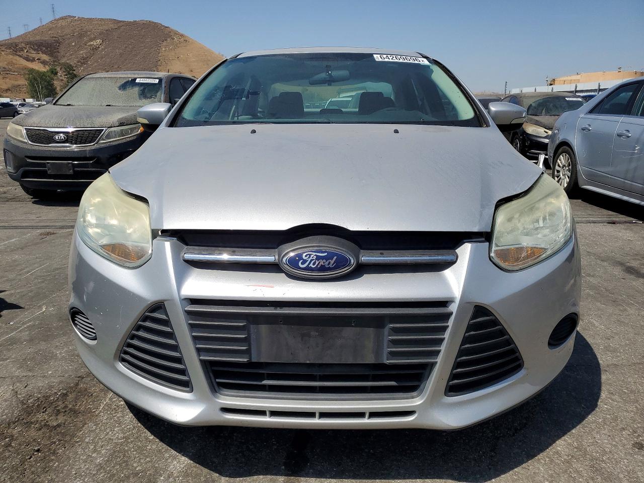 2014 Ford Focus Se Silver vin: 1FADP3F29EL230915