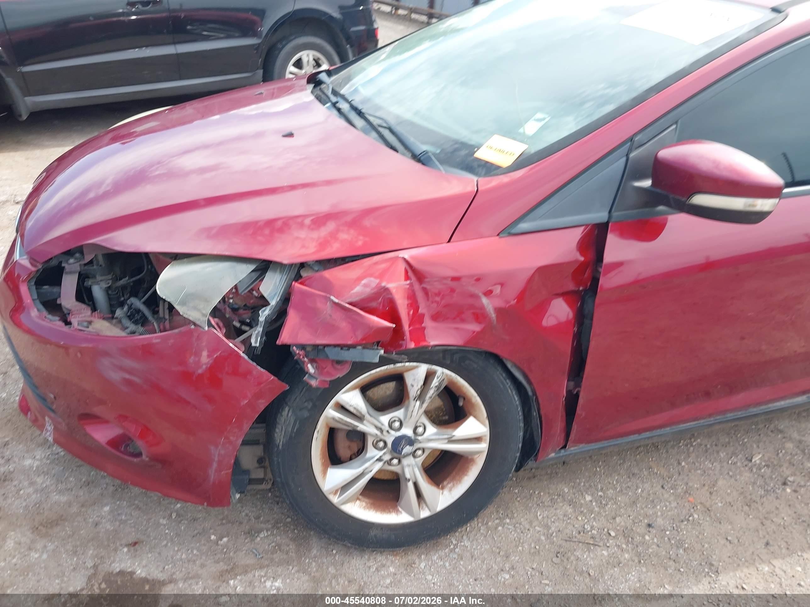 2014 Ford Focus Se Красный vin: 1FADP3F29EL235631