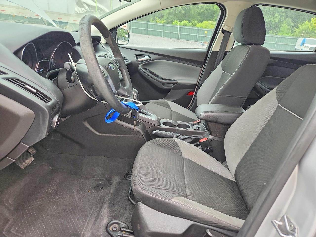 2014 Ford Focus Se Silver vin: 1FADP3F29EL278379