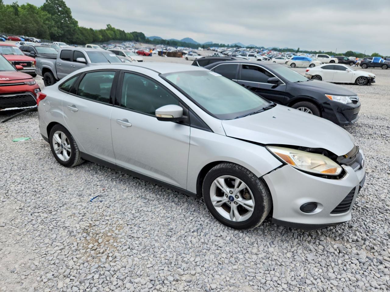 2014 Ford Focus Se Silver vin: 1FADP3F29EL278379