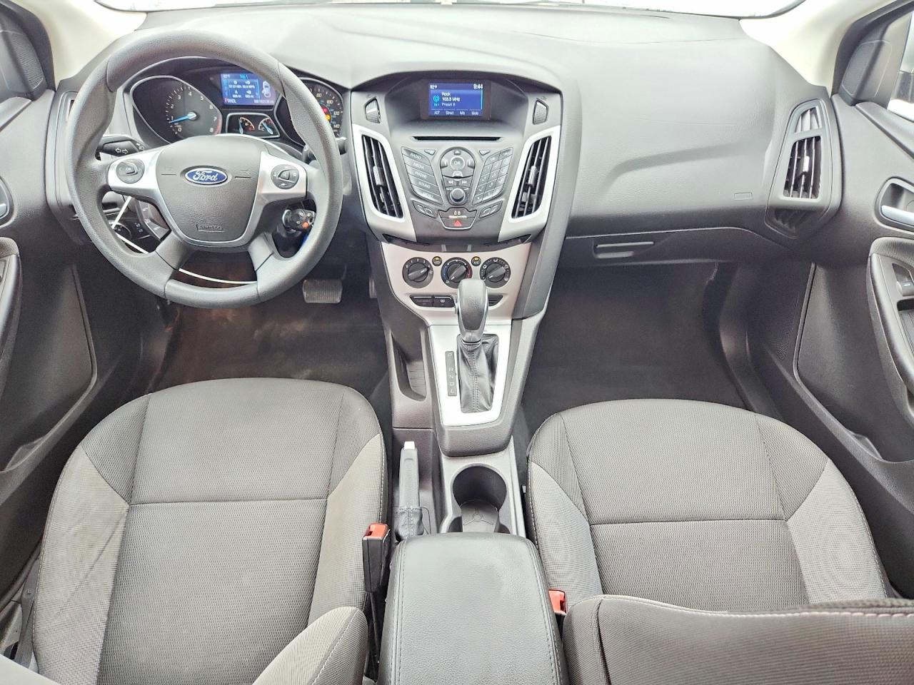 2014 Ford Focus Se Silver vin: 1FADP3F29EL278379