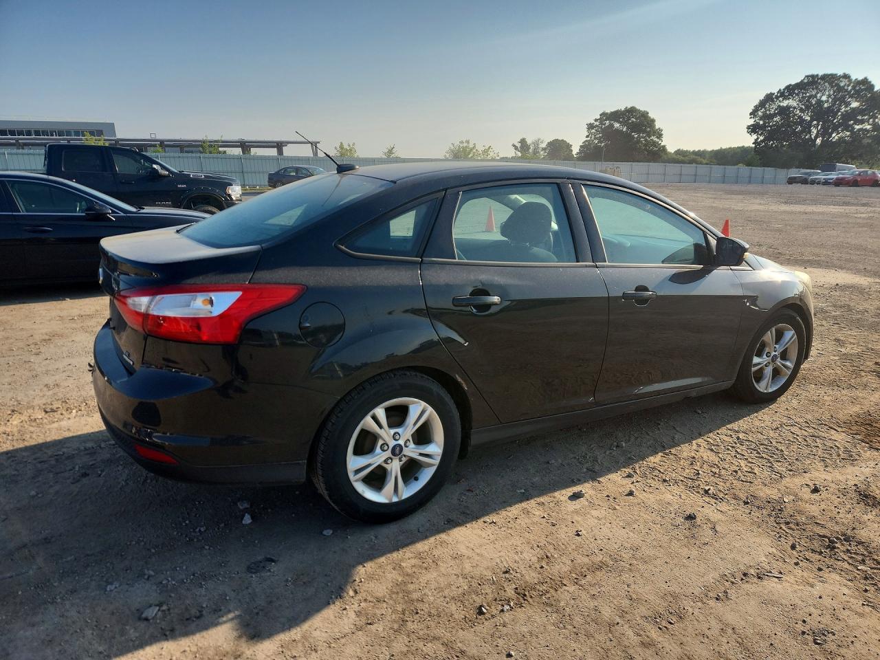 2014 Ford Focus Se Black vin: 1FADP3F29EL295117
