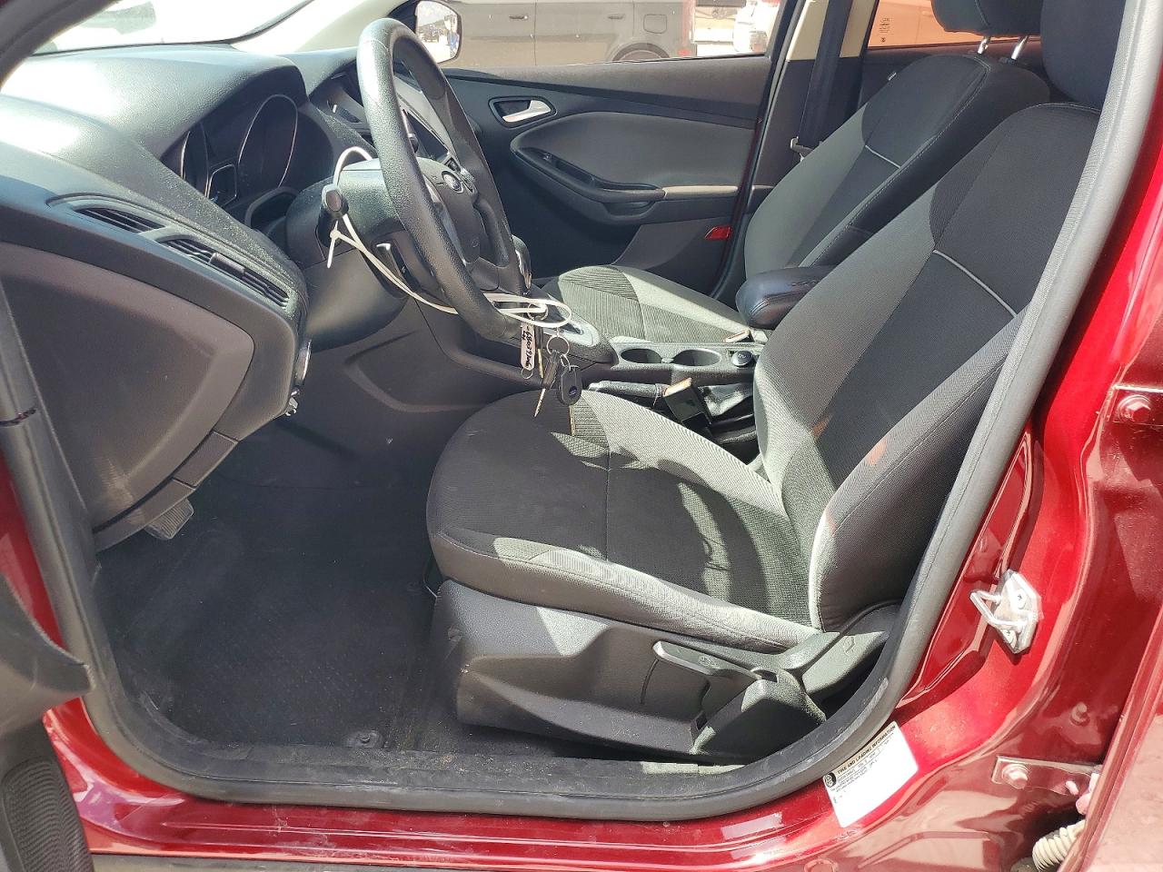 2014 Ford Focus Se Red vin: 1FADP3F29EL348740