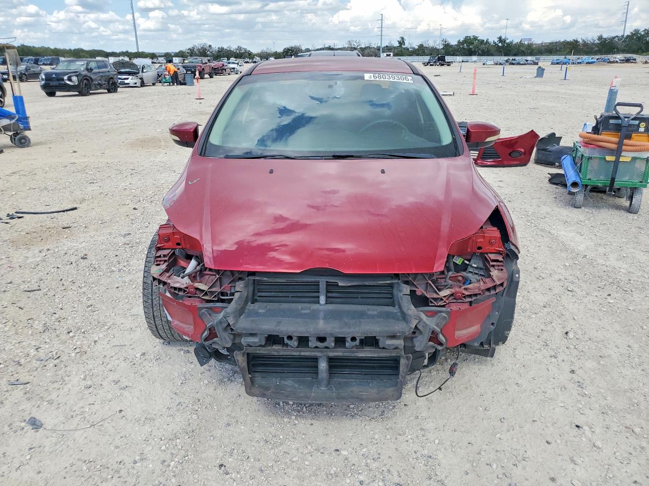 2014 Ford Focus Se Red vin: 1FADP3F29EL348740