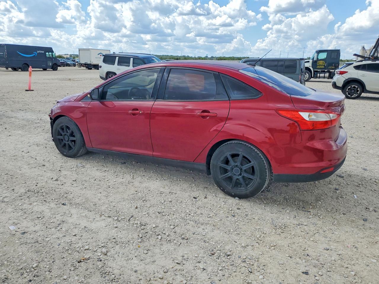 2014 Ford Focus Se Red vin: 1FADP3F29EL348740